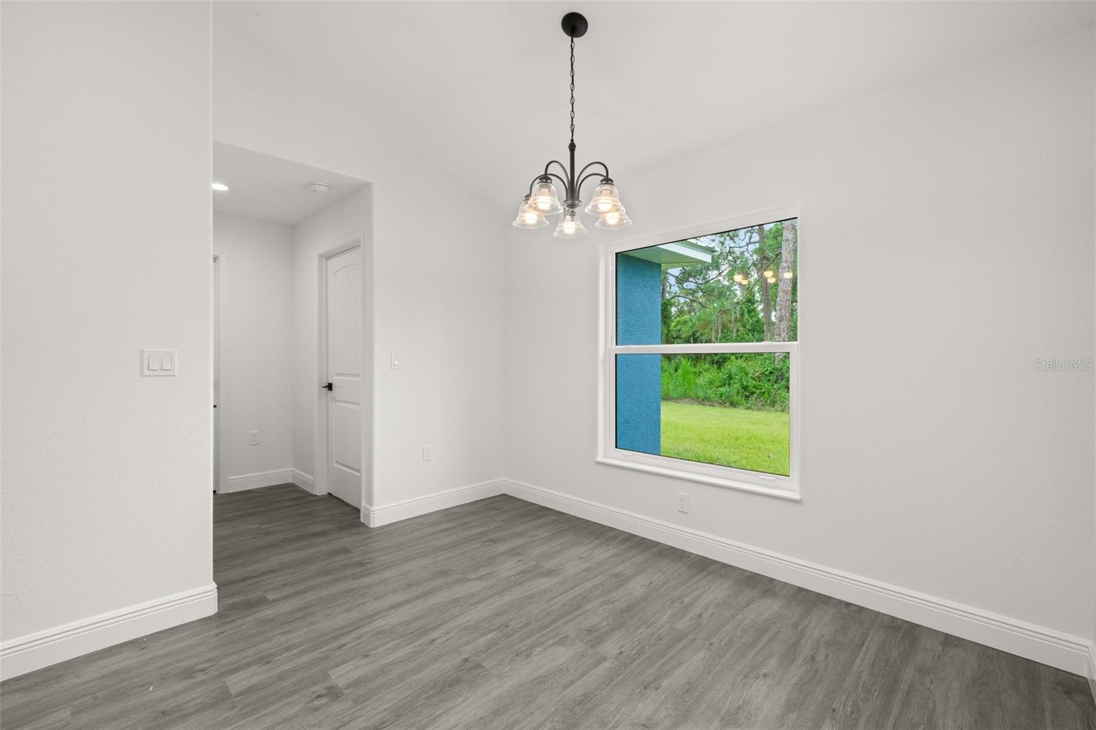3921 Dauphine St Property Photo 21