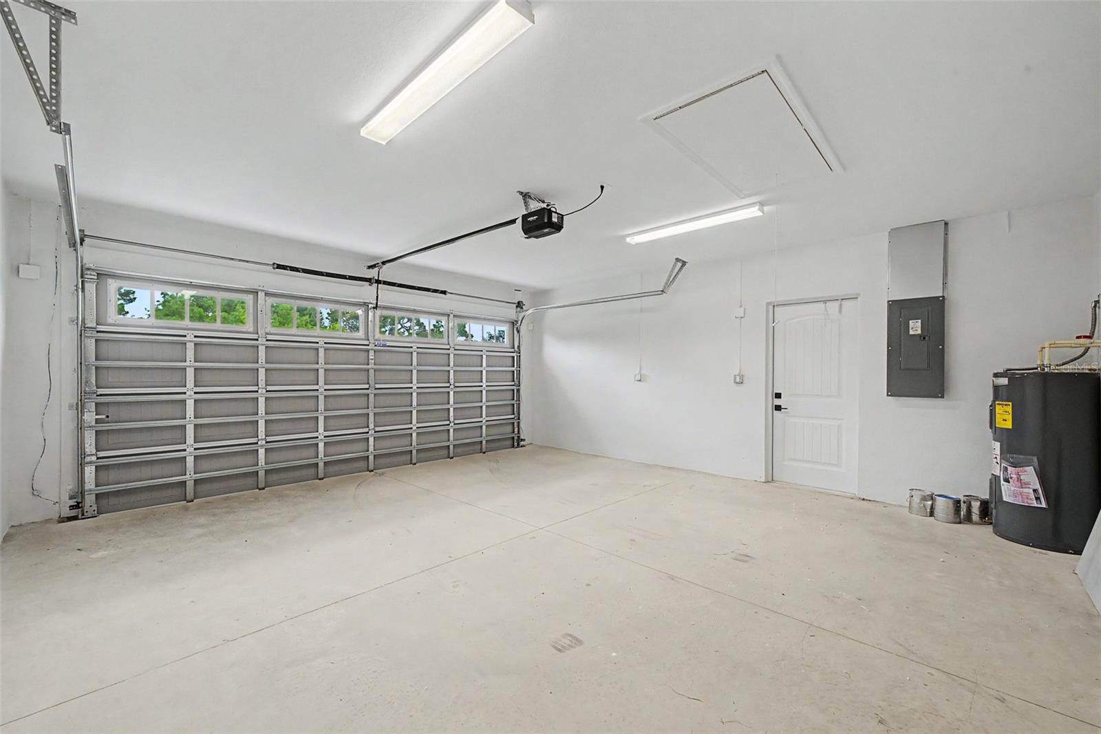 3921 Dauphine St Property Photo 28