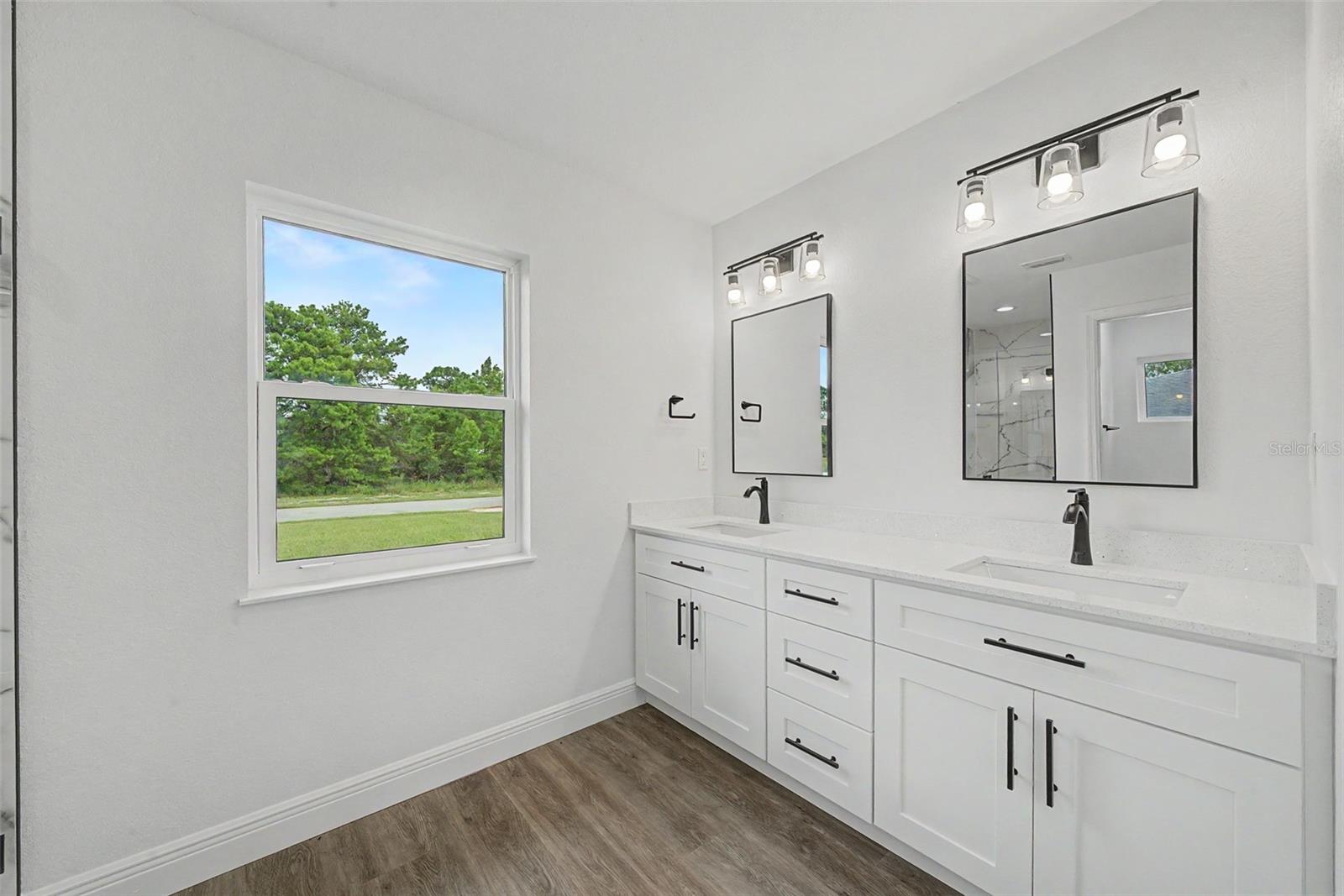 3921 Dauphine St Property Photo 31