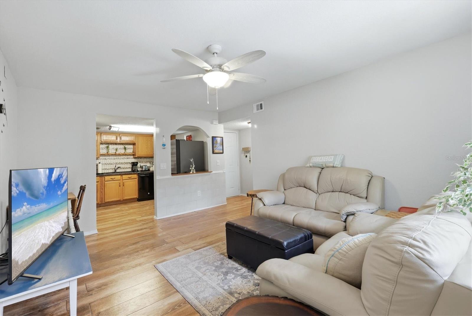 1051 Forrest Nelson Blvd #b202 Property Photo 10