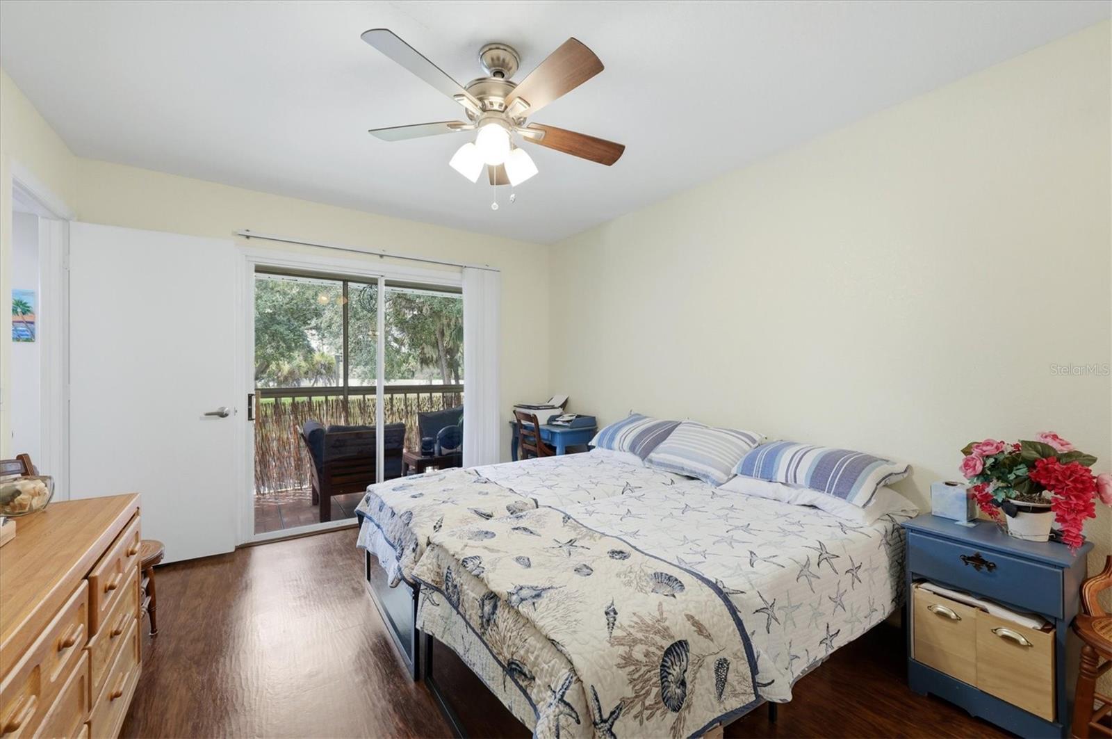 1051 Forrest Nelson Blvd #b202 Property Photo 19