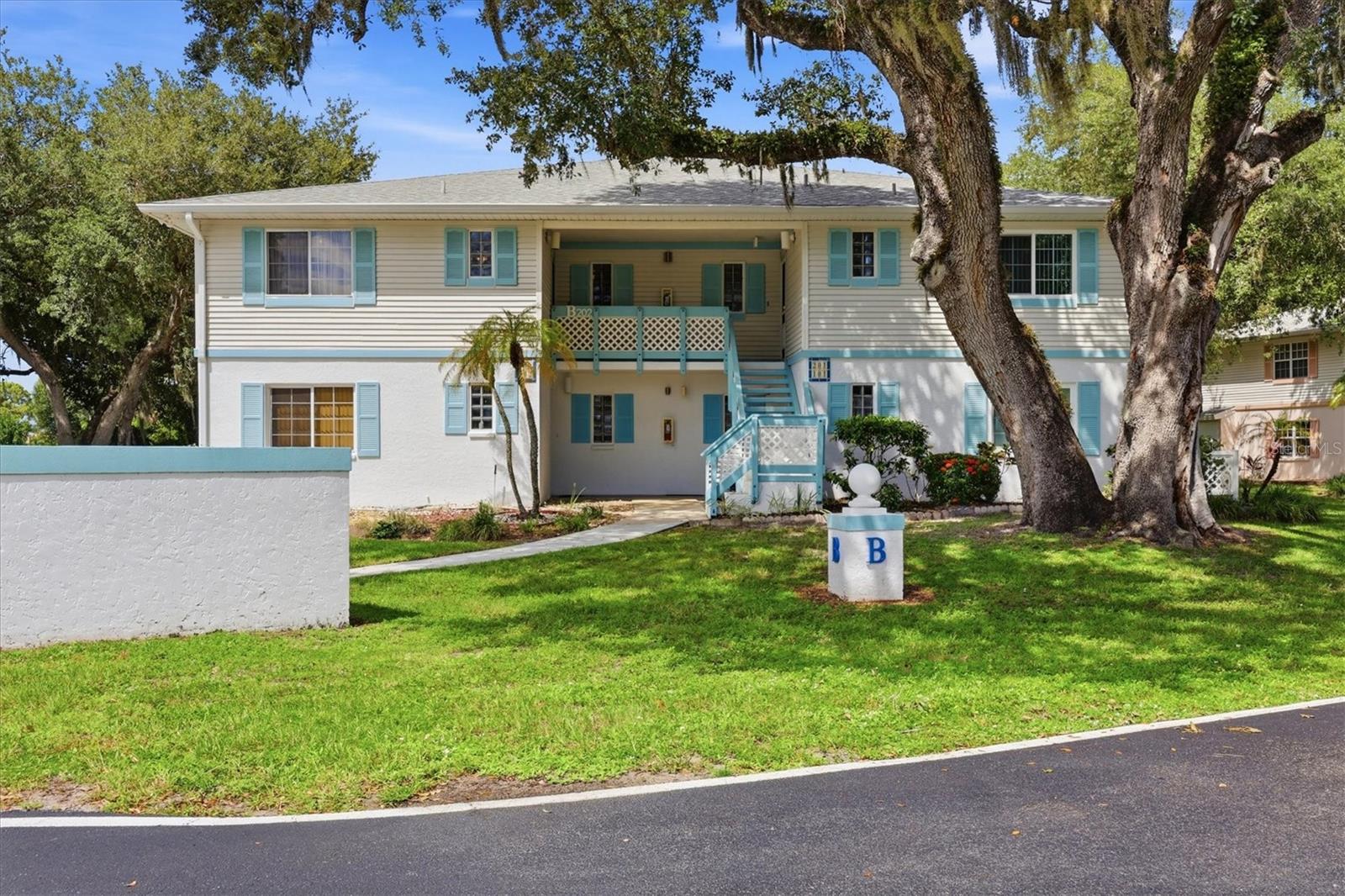 1051 Forrest Nelson Blvd #b202 Property Photo 40