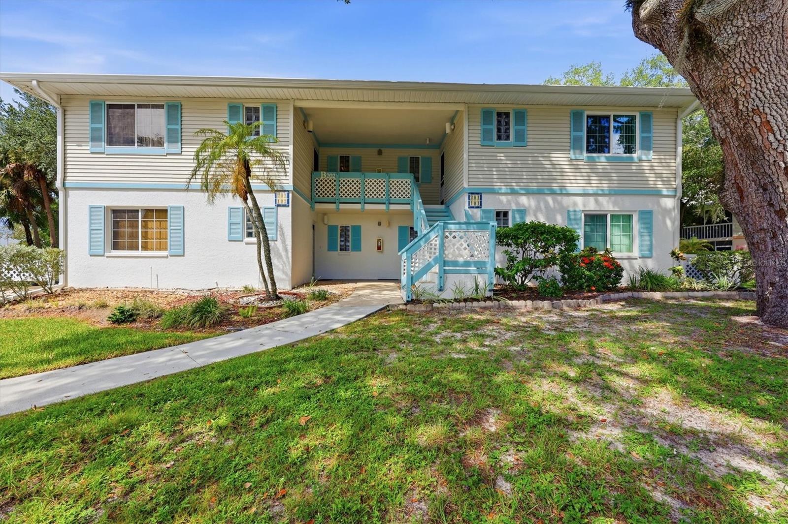1051 Forrest Nelson Blvd #b202 Property Photo 41