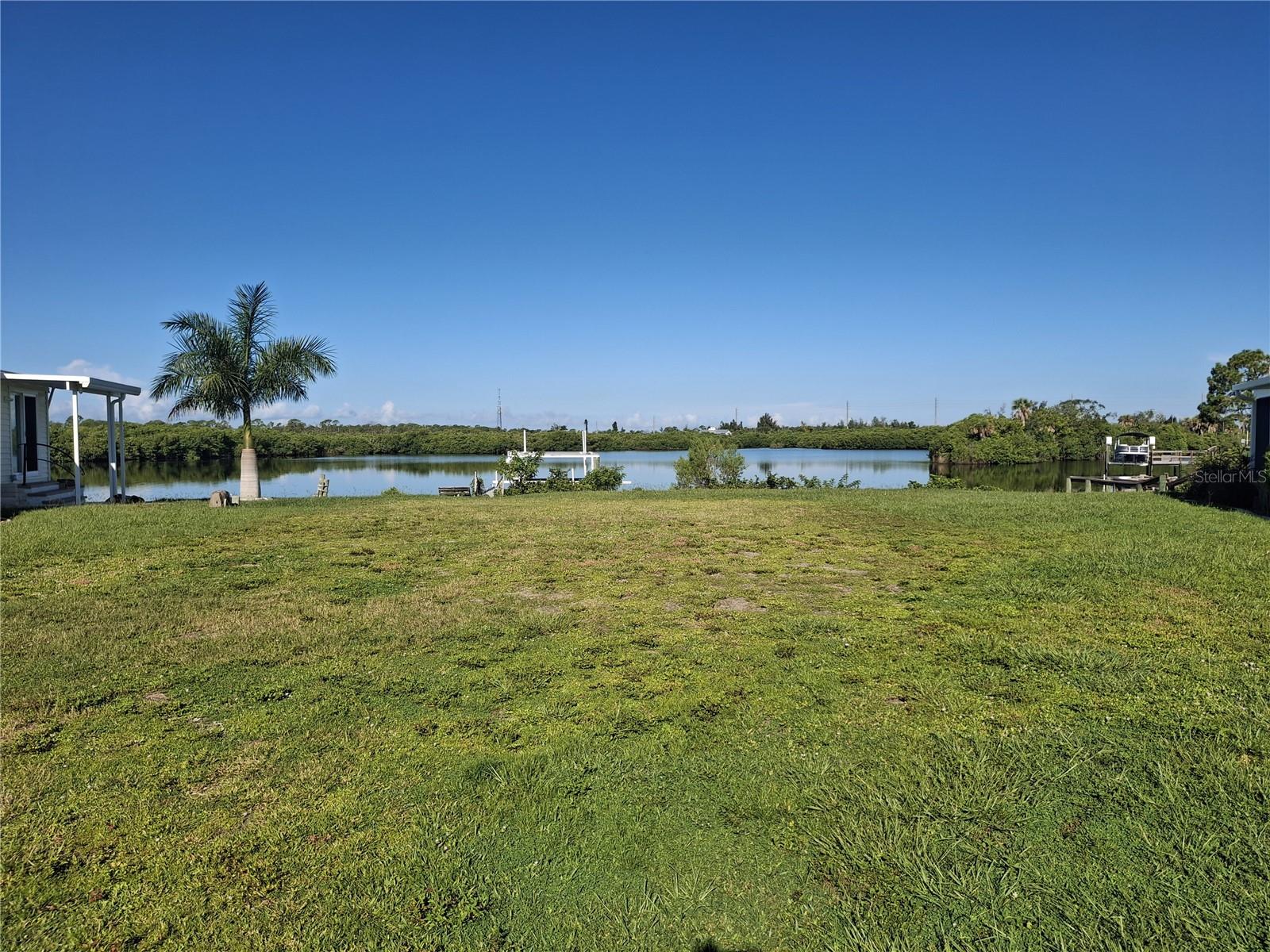 150 Martinique Rd #277 Property Photo 2