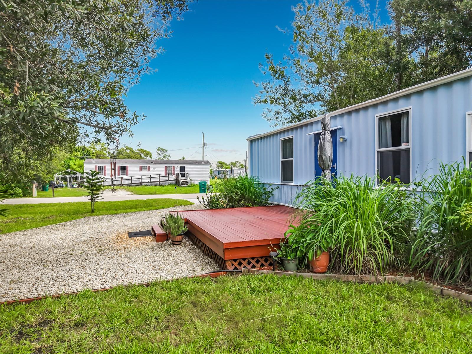 15427 Lime Dr Property Photo 22