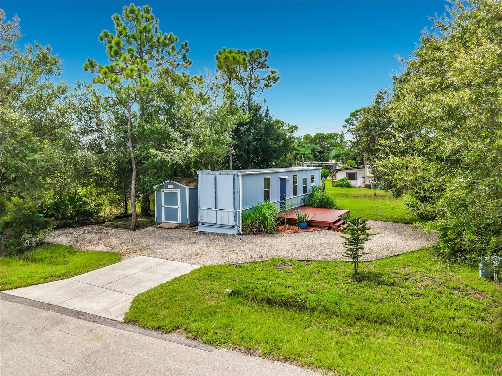 15427 Lime Dr Property Photo 23