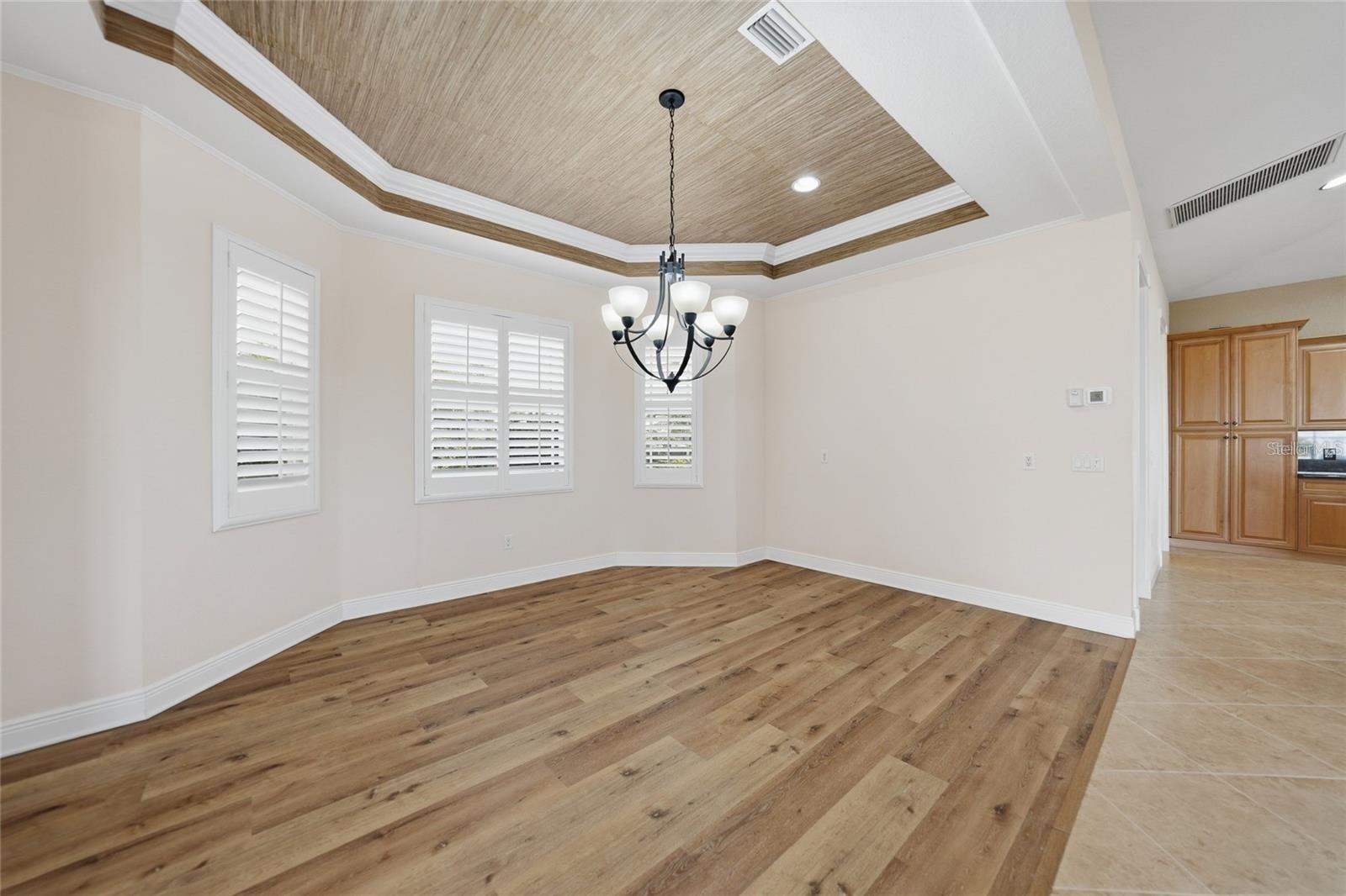 534 Canal Way Property Photo 16