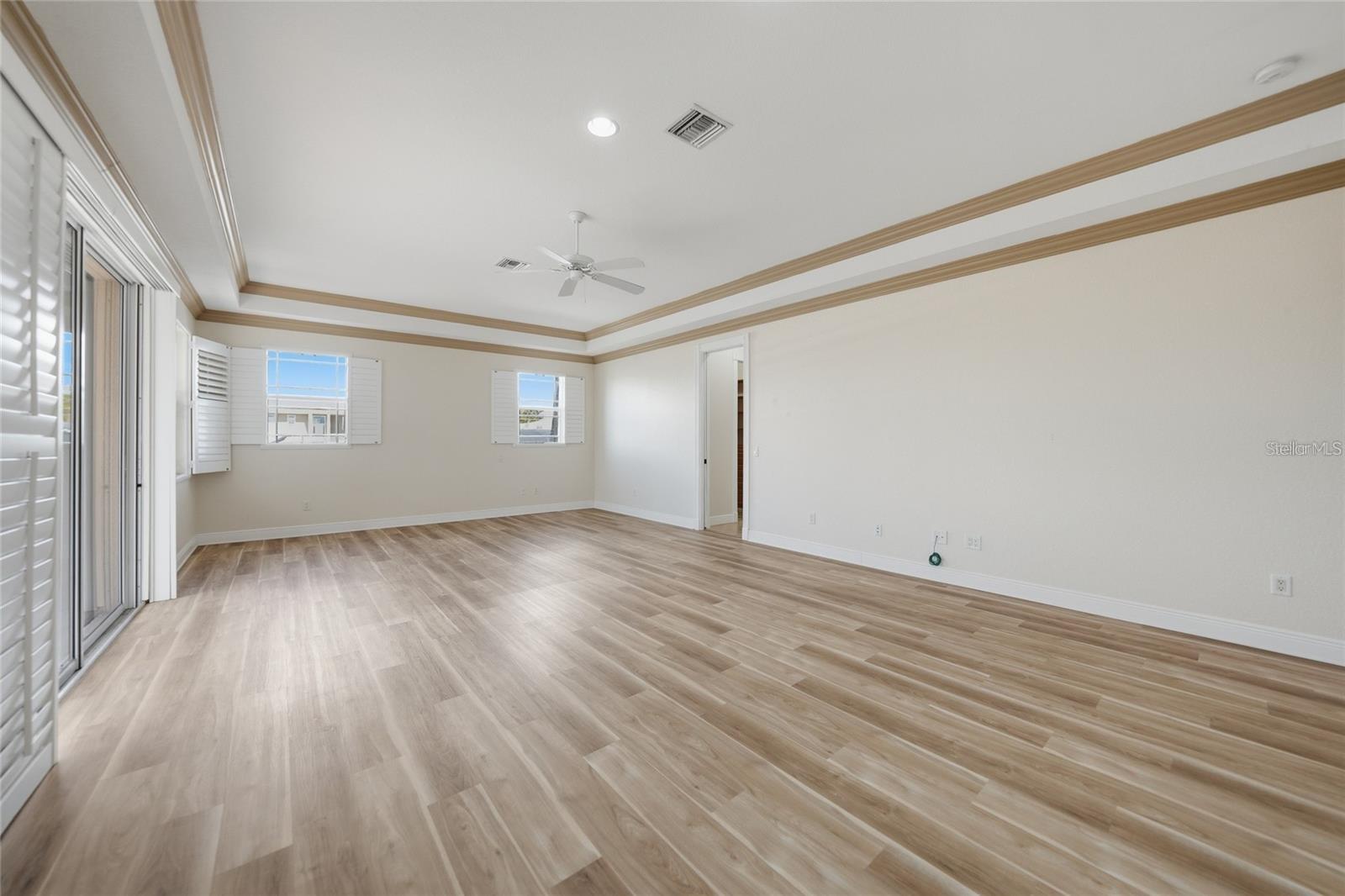 534 Canal Way Property Photo 28