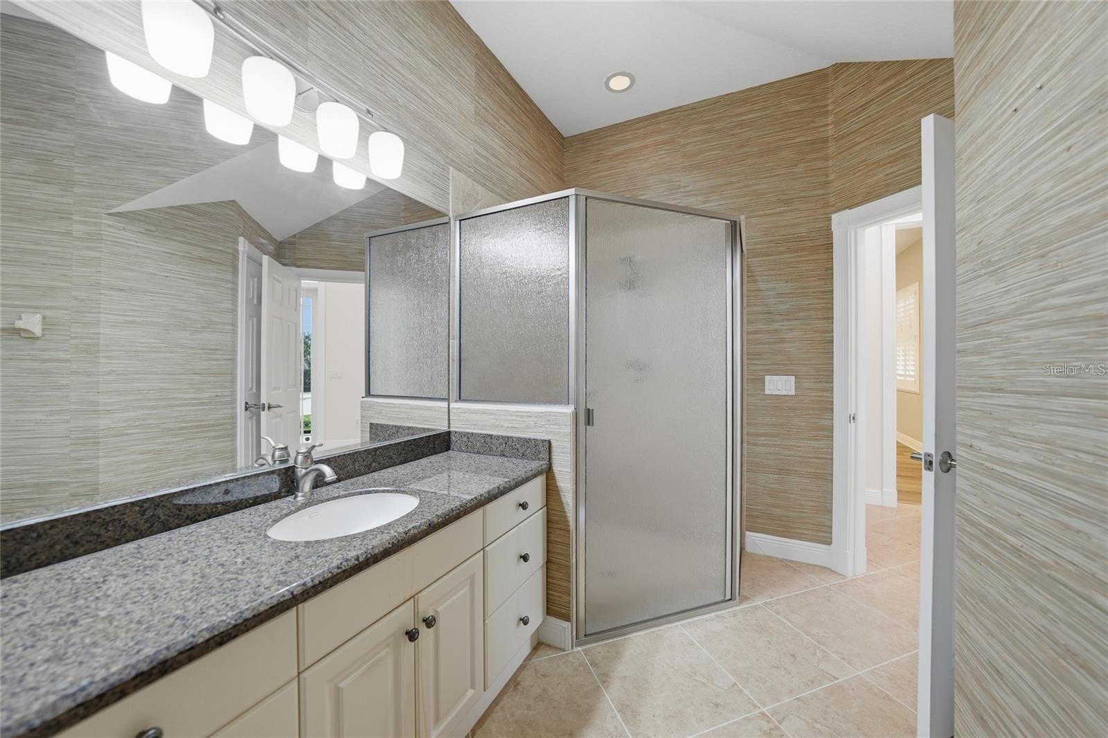 534 Canal Way Property Photo 47