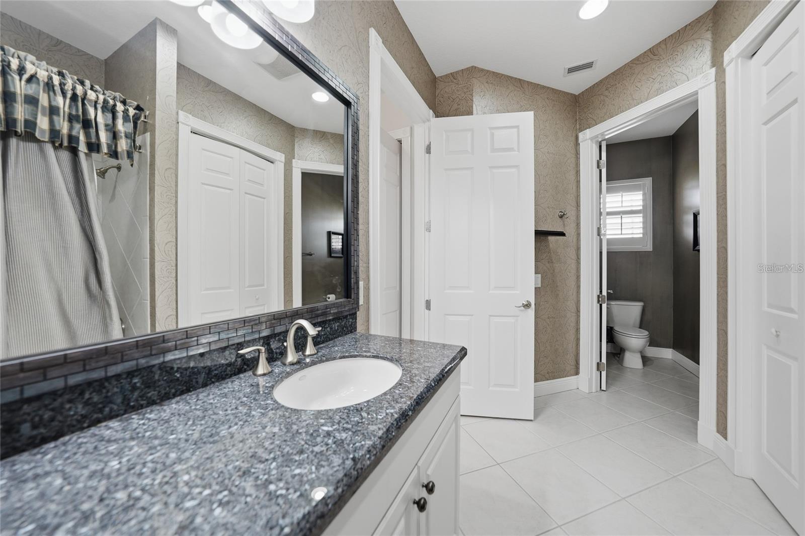 534 Canal Way Property Photo 49