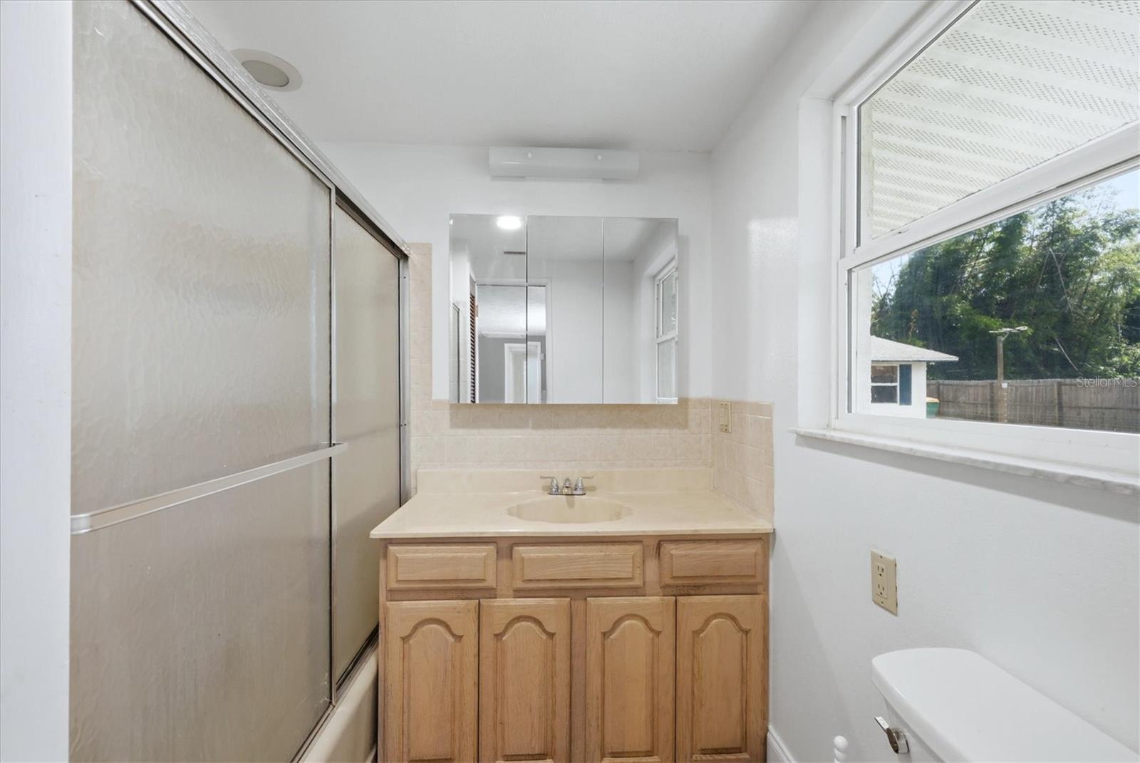 1157 South Ln Property Photo 16