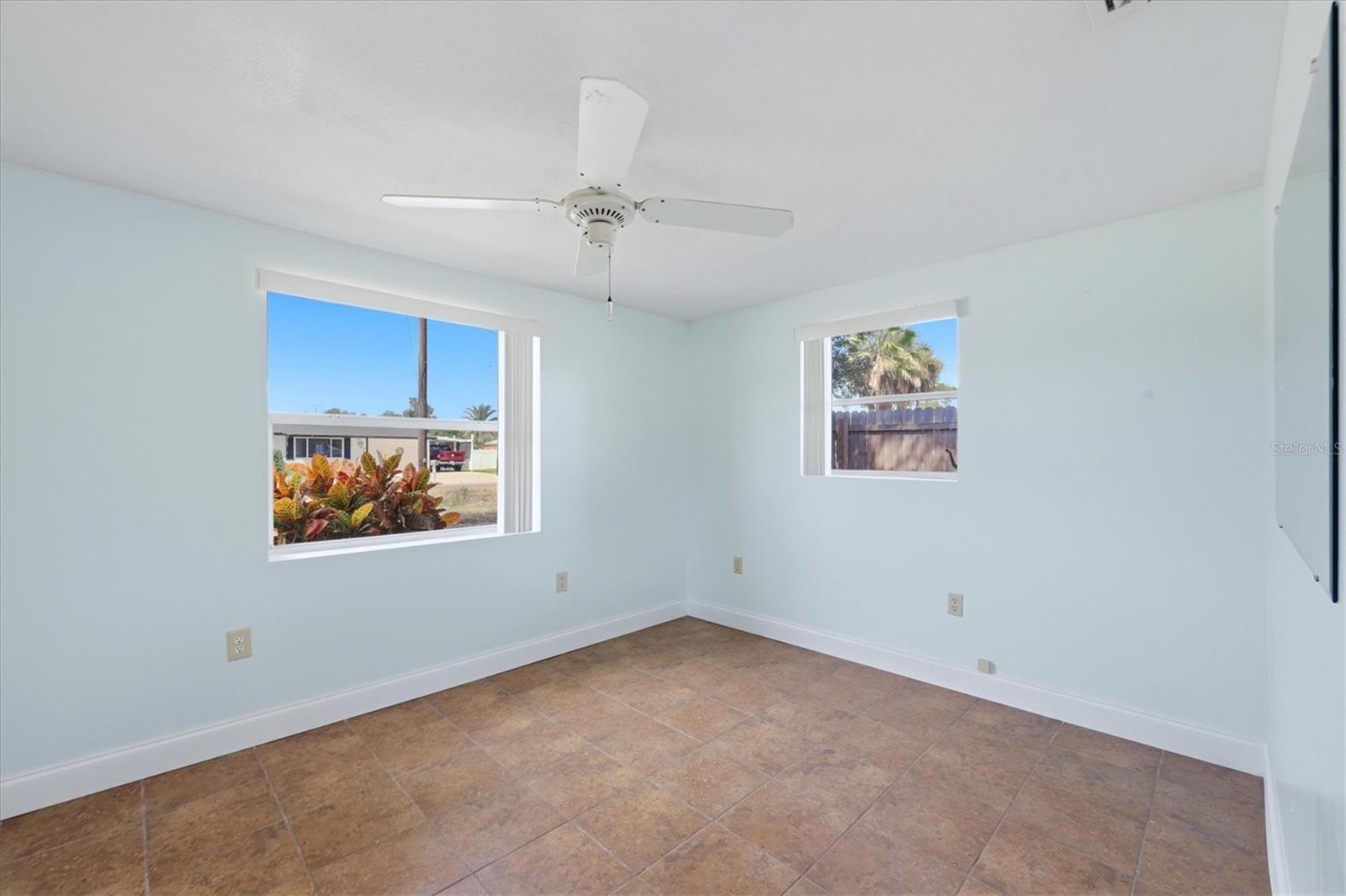 1157 South Ln Property Photo 20