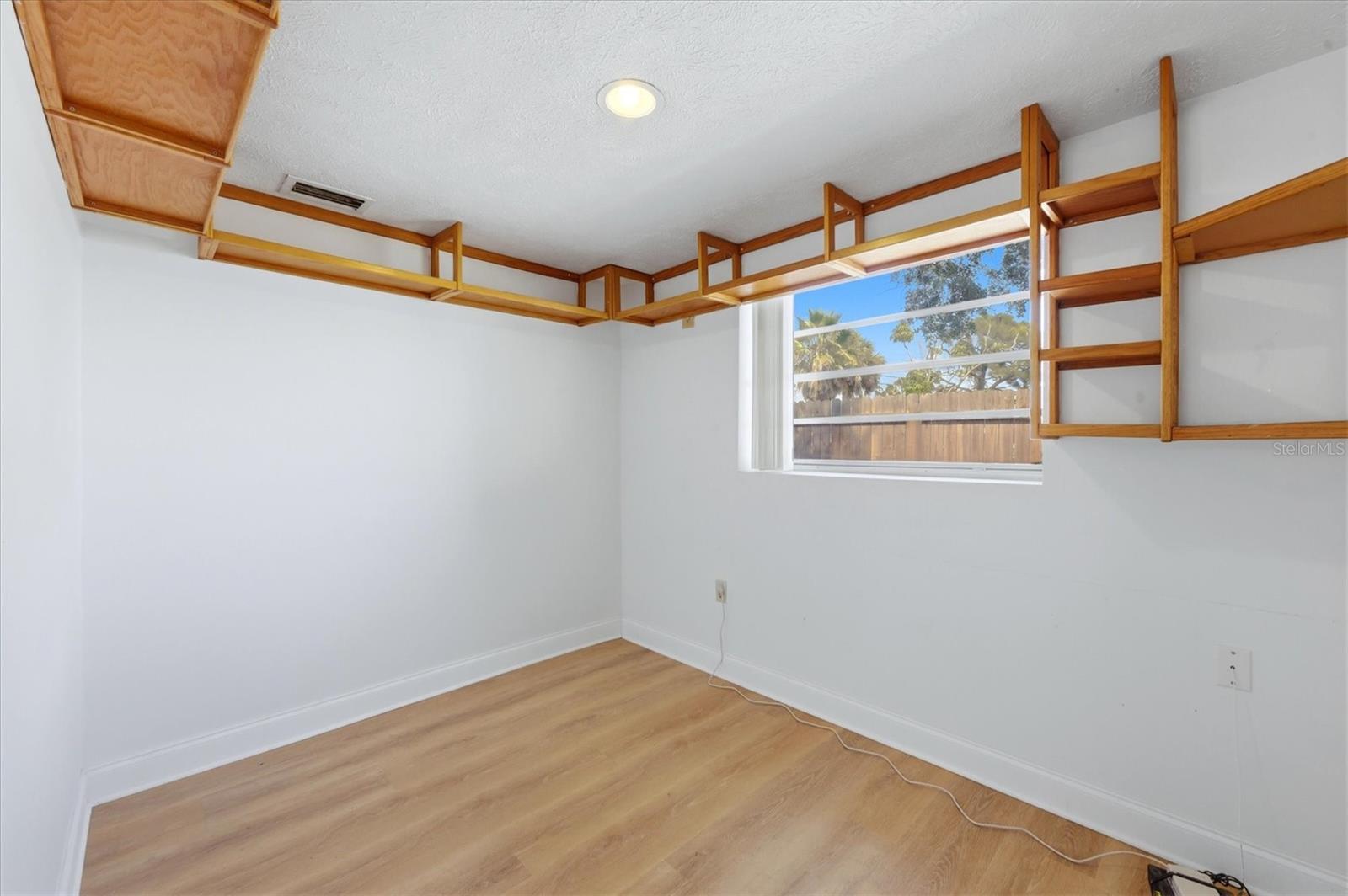 1157 South Ln Property Photo 22
