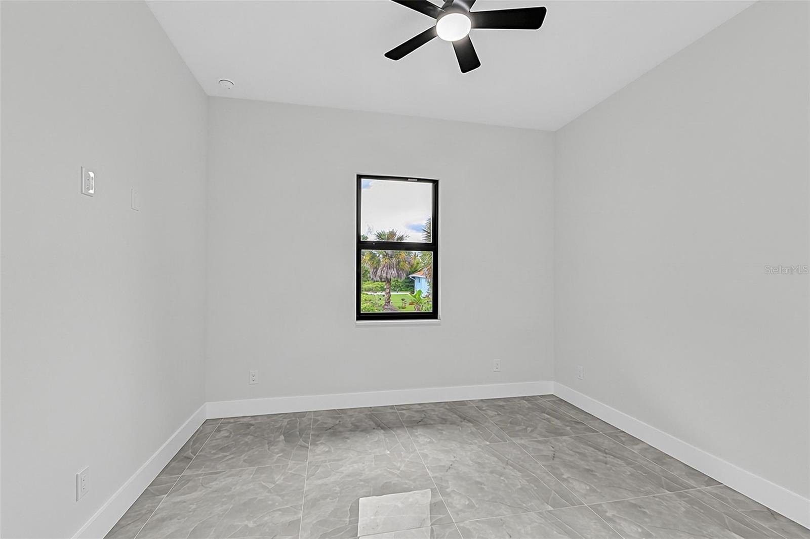 13332 Boabadilla Ln Property Photo 17