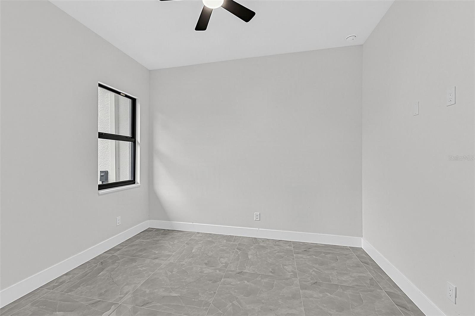 13332 Boabadilla Ln Property Photo 25