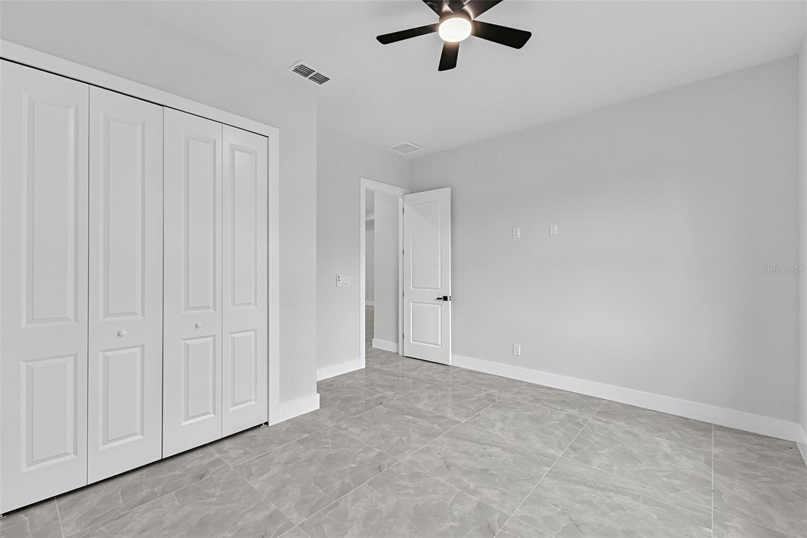 13332 Boabadilla Ln Property Photo 32