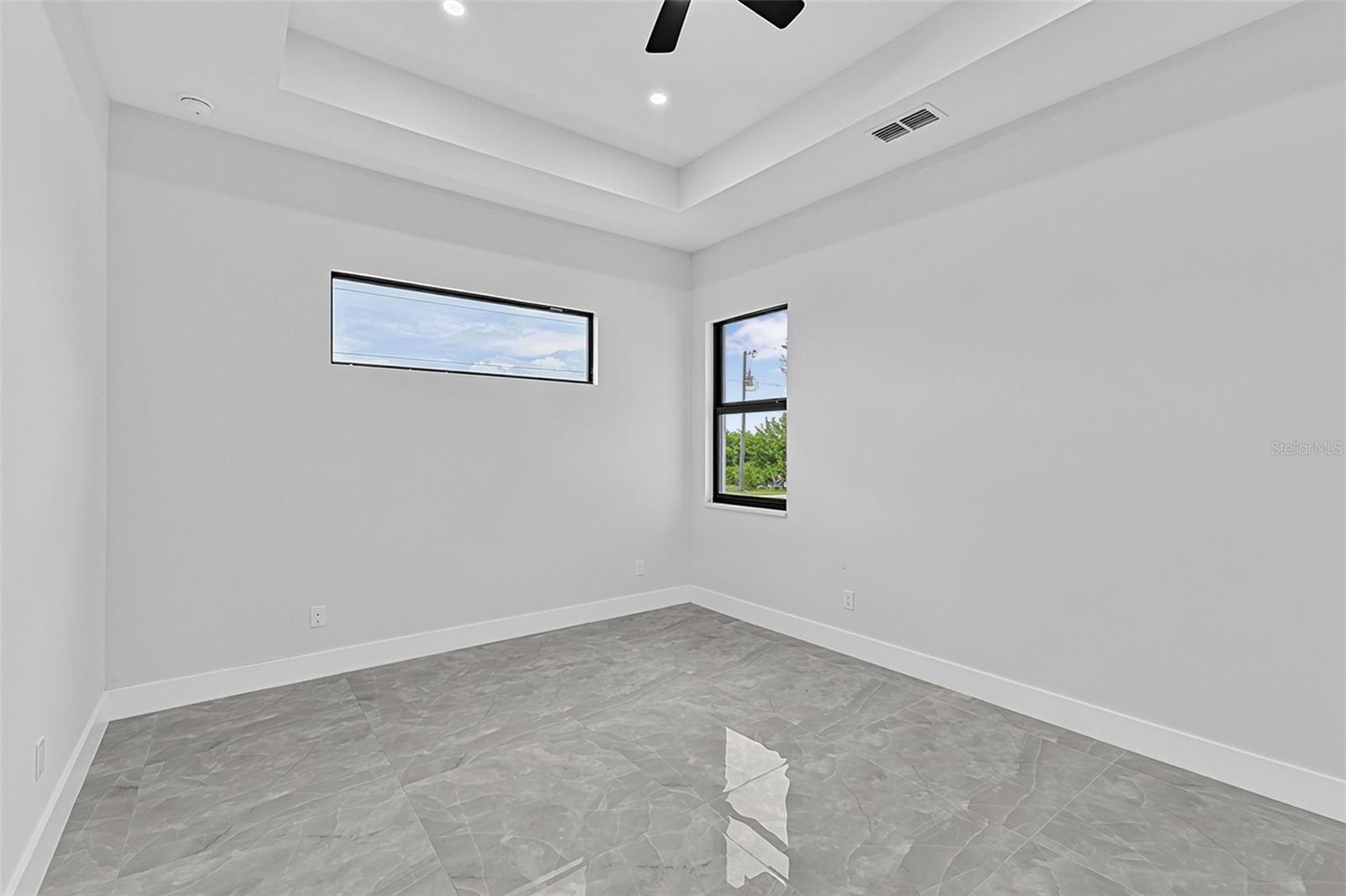 13332 Boabadilla Ln Property Photo 37