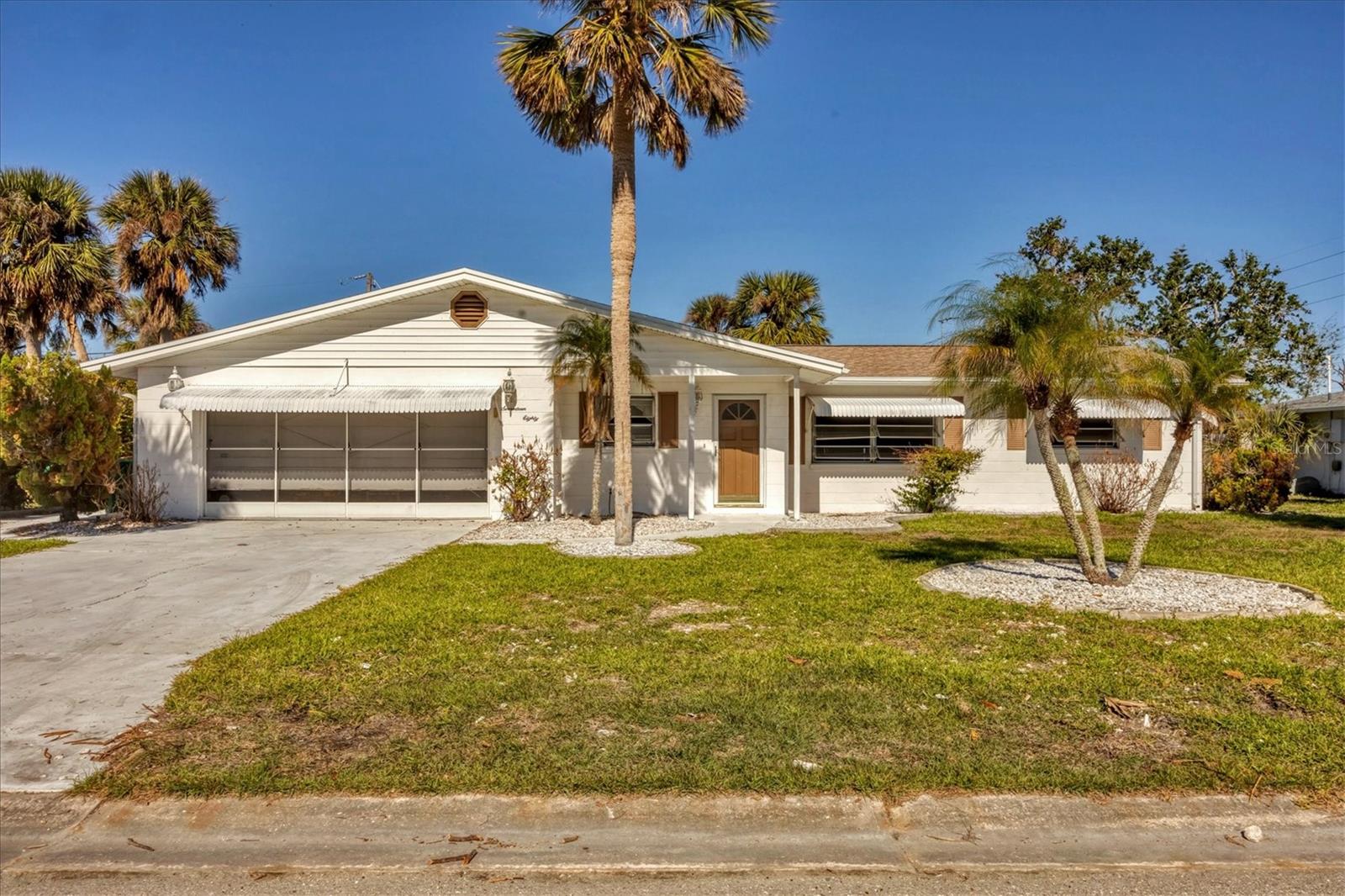 1780 Elinor Pl Property Photo 2