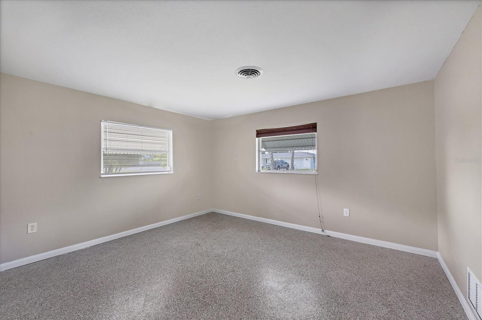 1780 Elinor Pl Property Photo 16