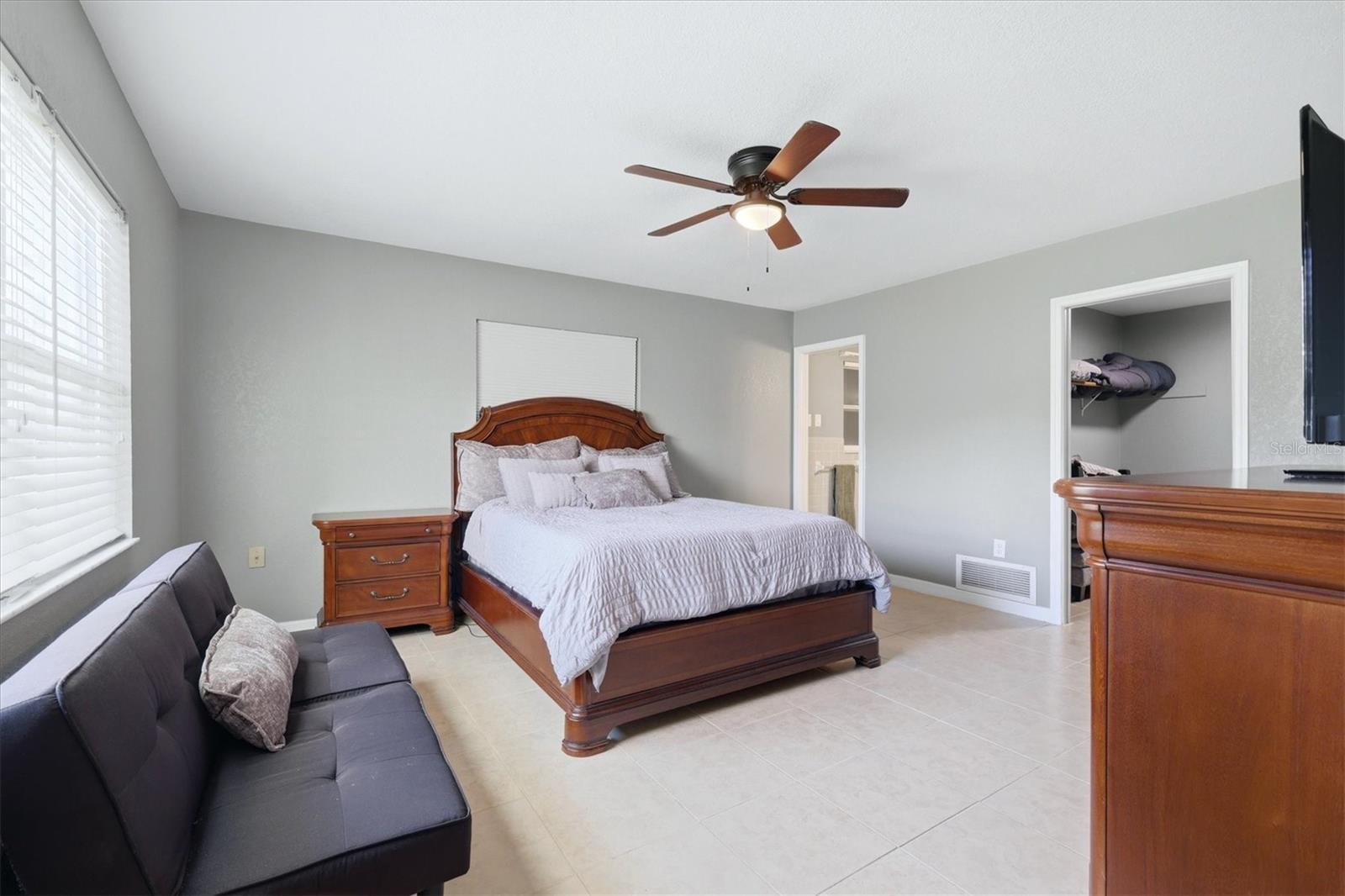 15231 Chamberlain Blvd Property Photo 14