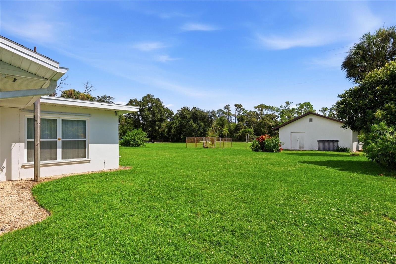 15231 Chamberlain Blvd Property Photo 35