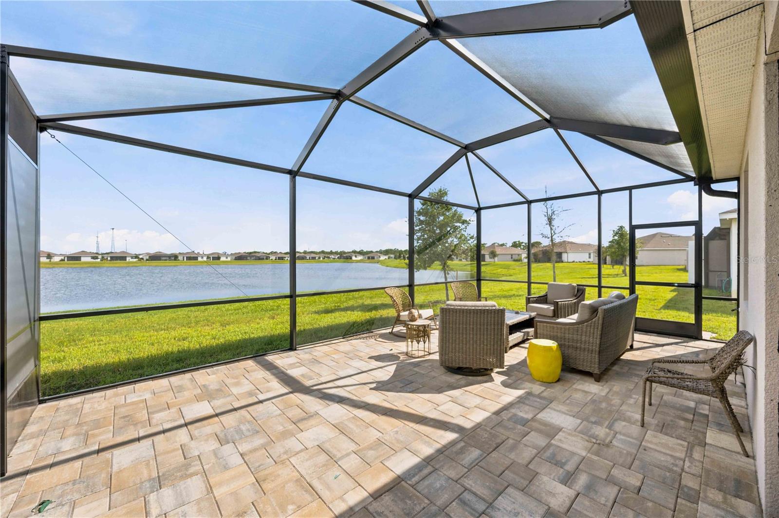 8757 Saint Kitts Cir Property Photo 41