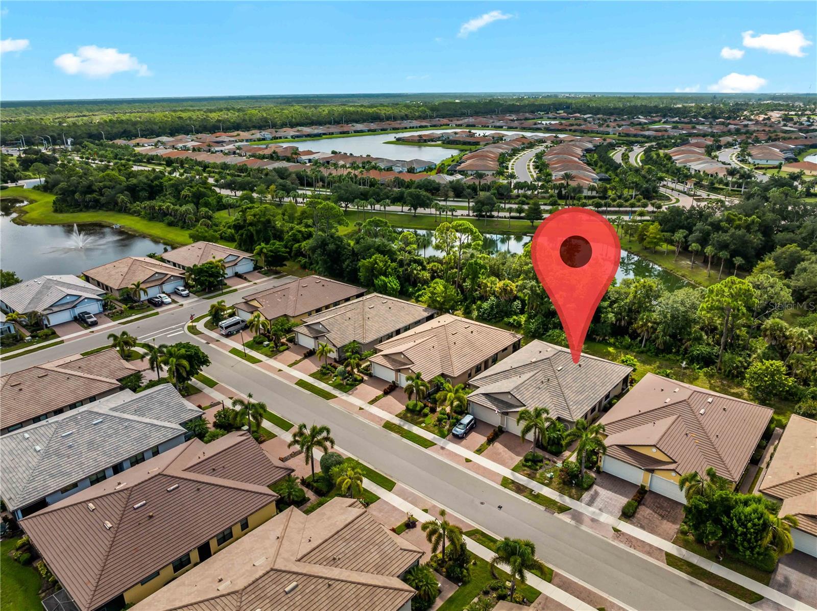 12099 Firewheel Pl Property Photo 4