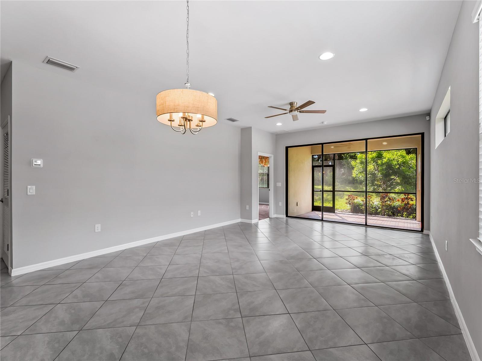 12099 Firewheel Pl Property Photo 9