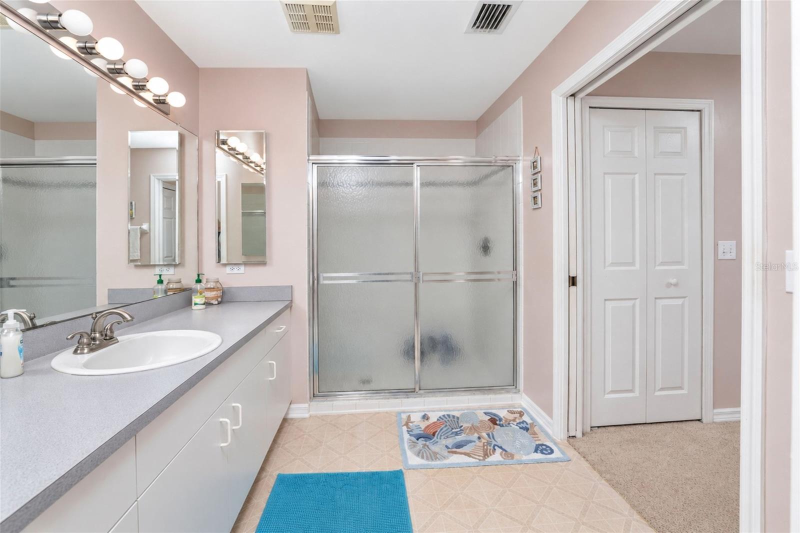 2067 Omega Ct Property Photo 18