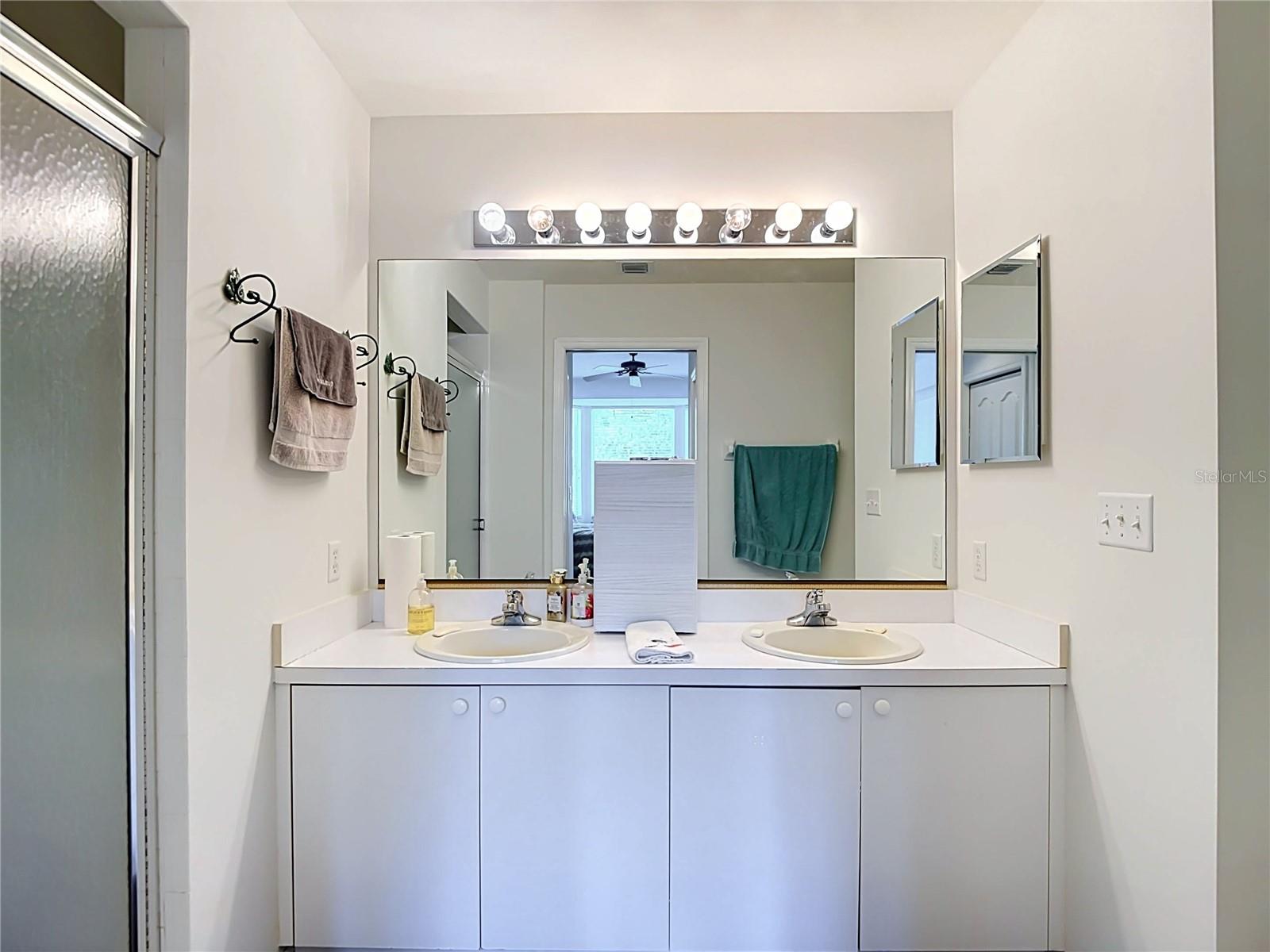 26190 Clarkston Dr #104 Property Photo 29