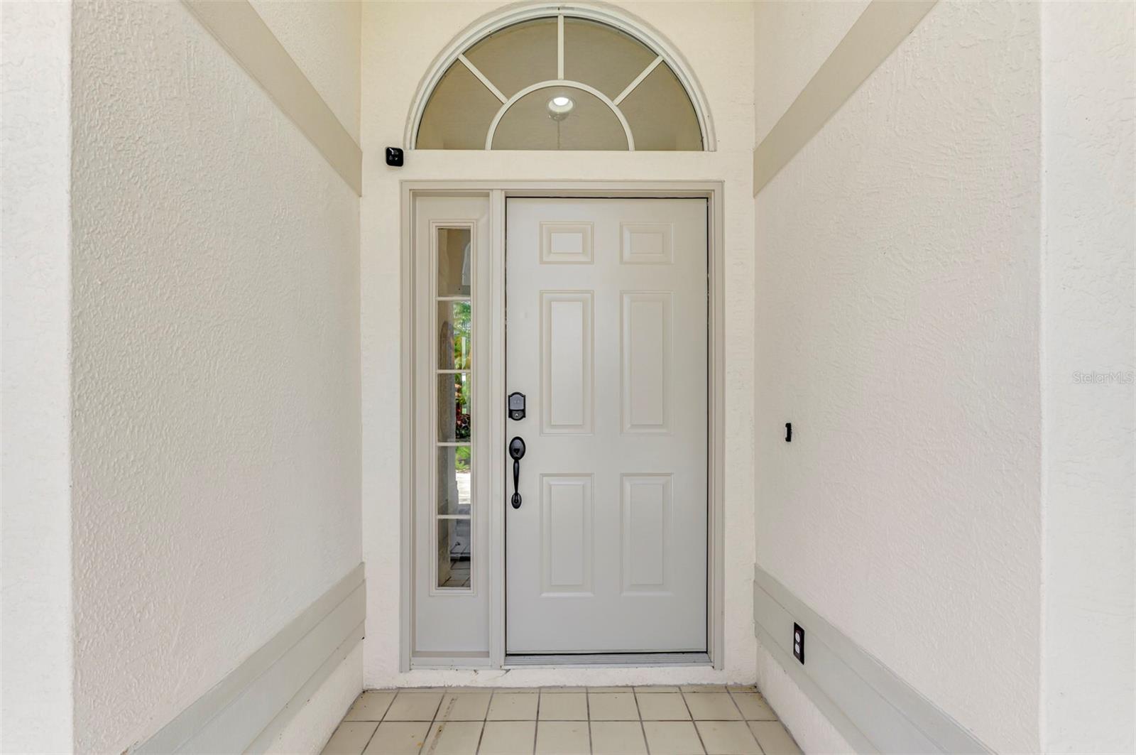 8234 Palmview Ct Property Photo 4