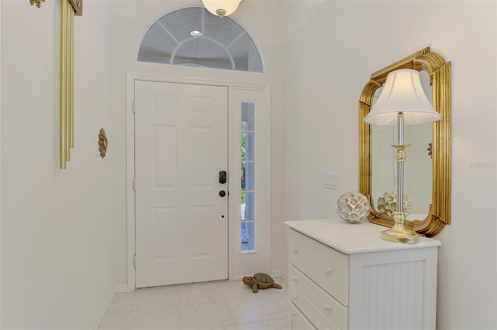 8234 Palmview Ct Property Photo 5