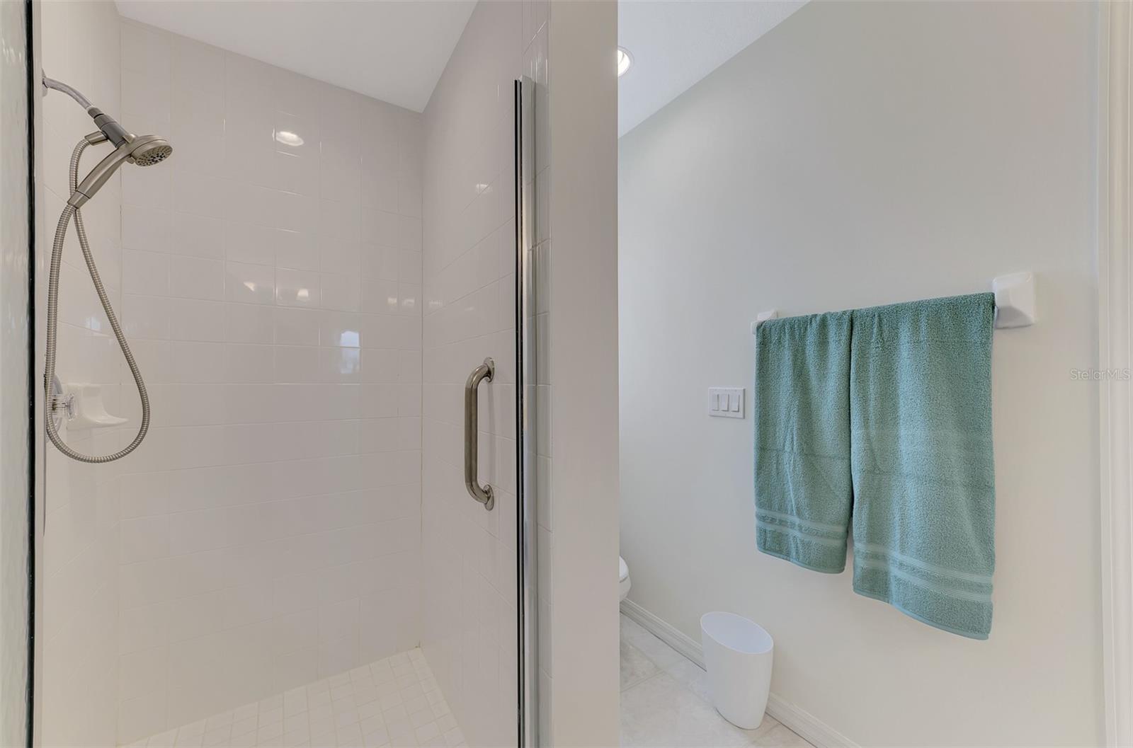 8234 Palmview Ct Property Photo 35