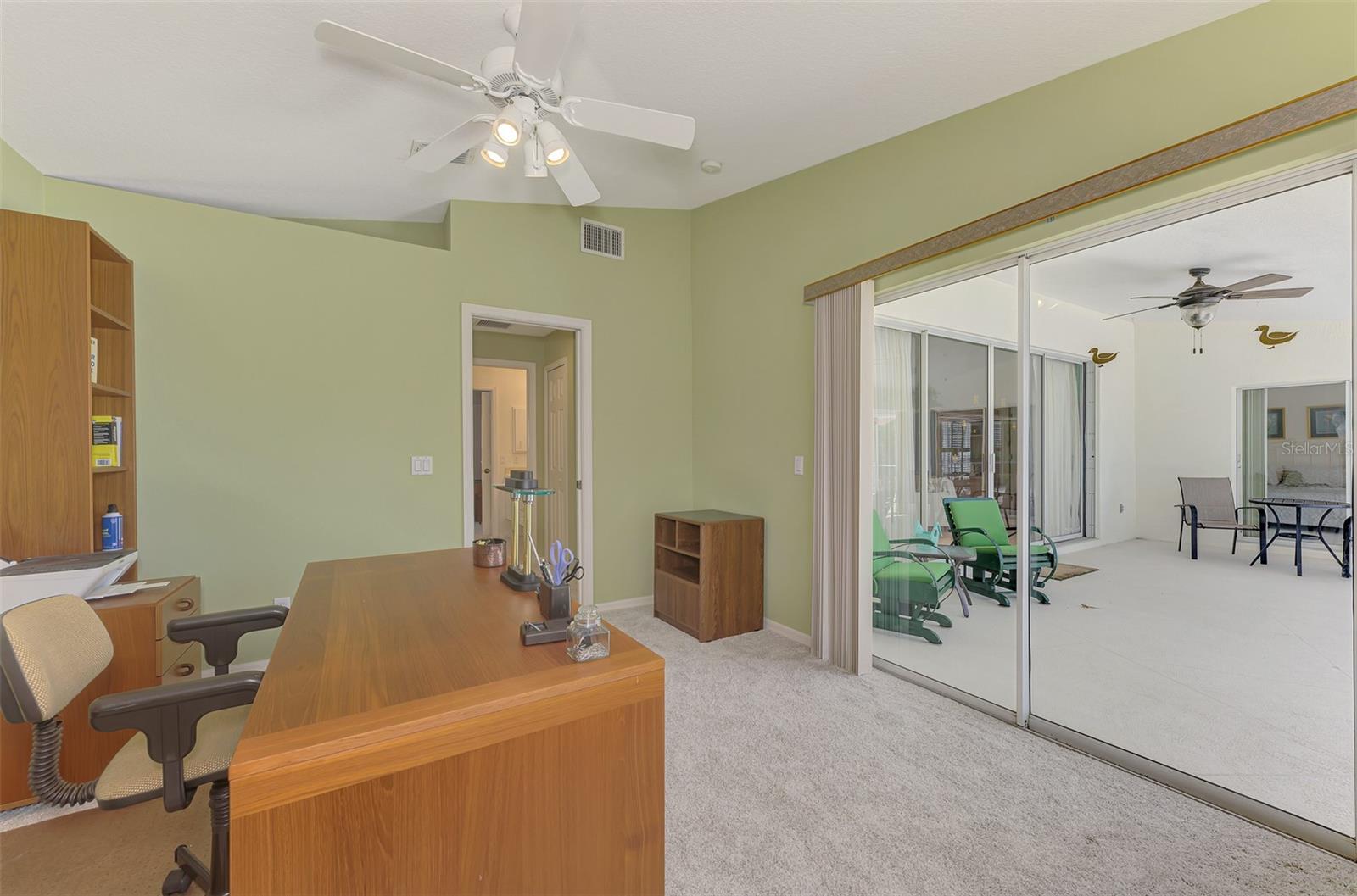 8234 Palmview Ct Property Photo 37