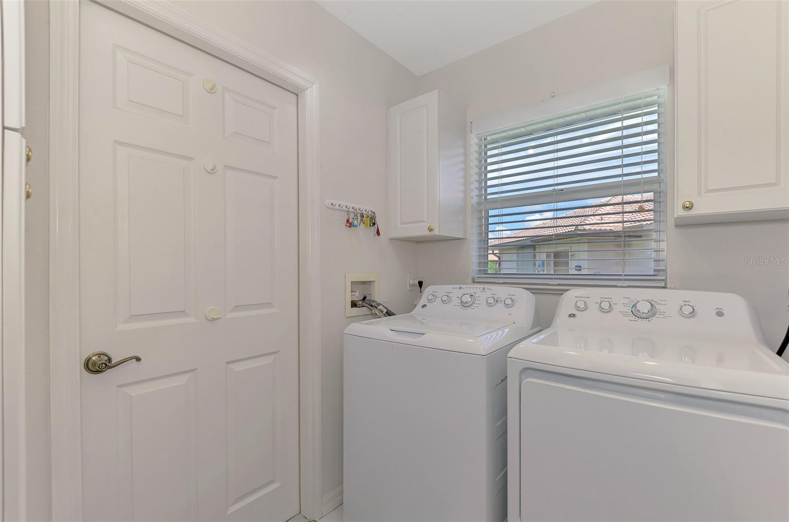 8234 Palmview Ct Property Photo 38