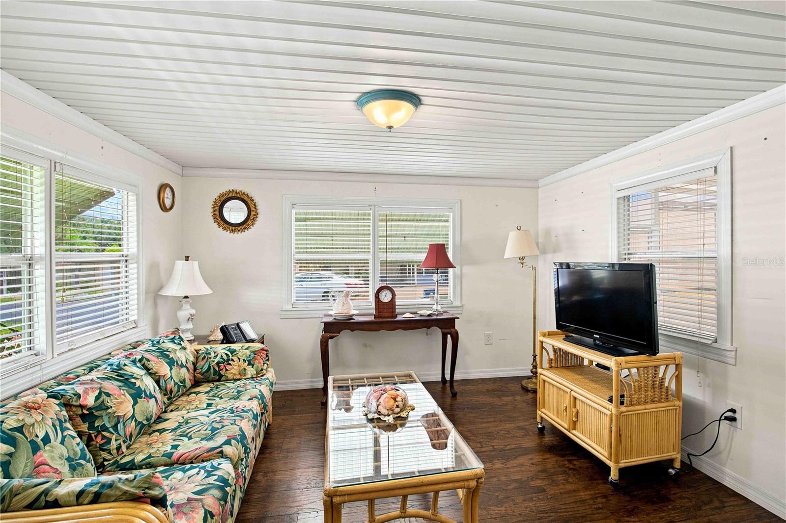 3321 Carol Dr Property Photo 4