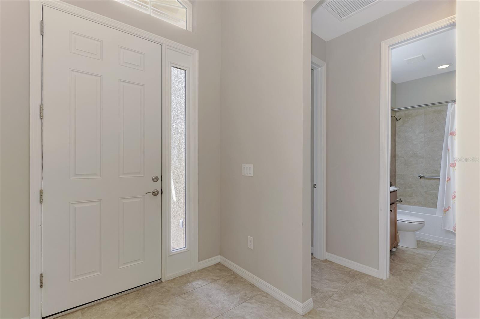 11662 Parrotfish St Property Photo 9