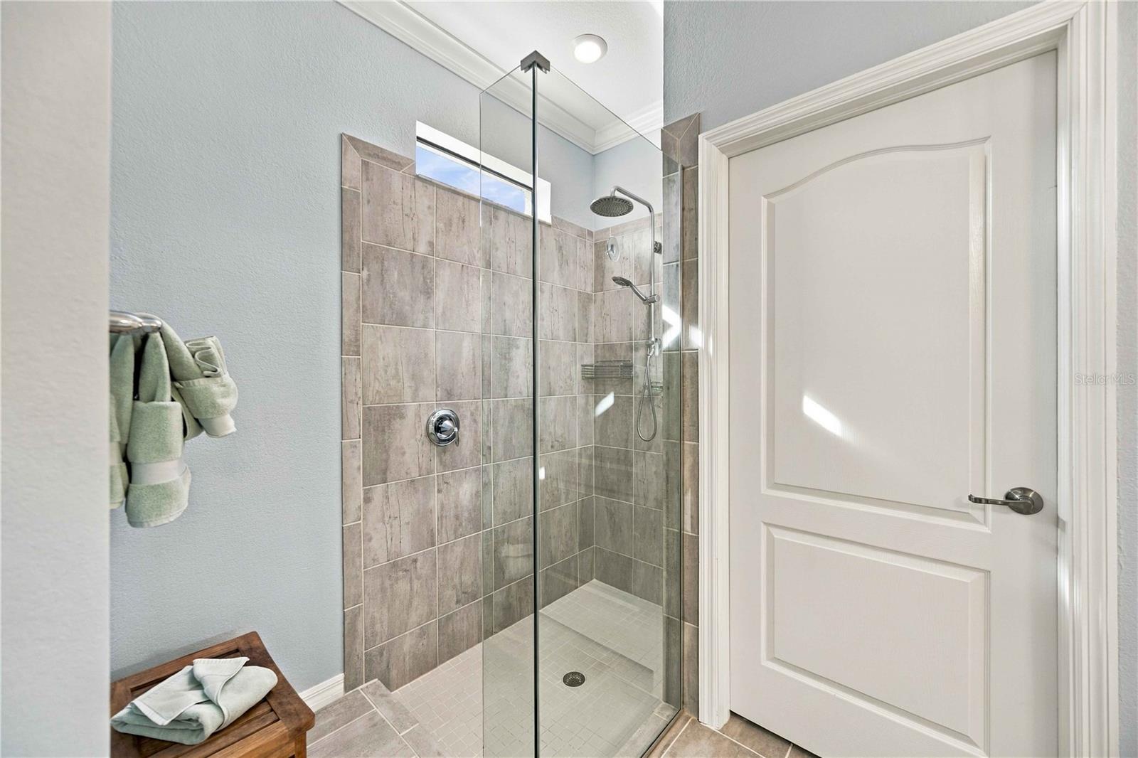 10157 Fiddlewood Dr Property Photo 35