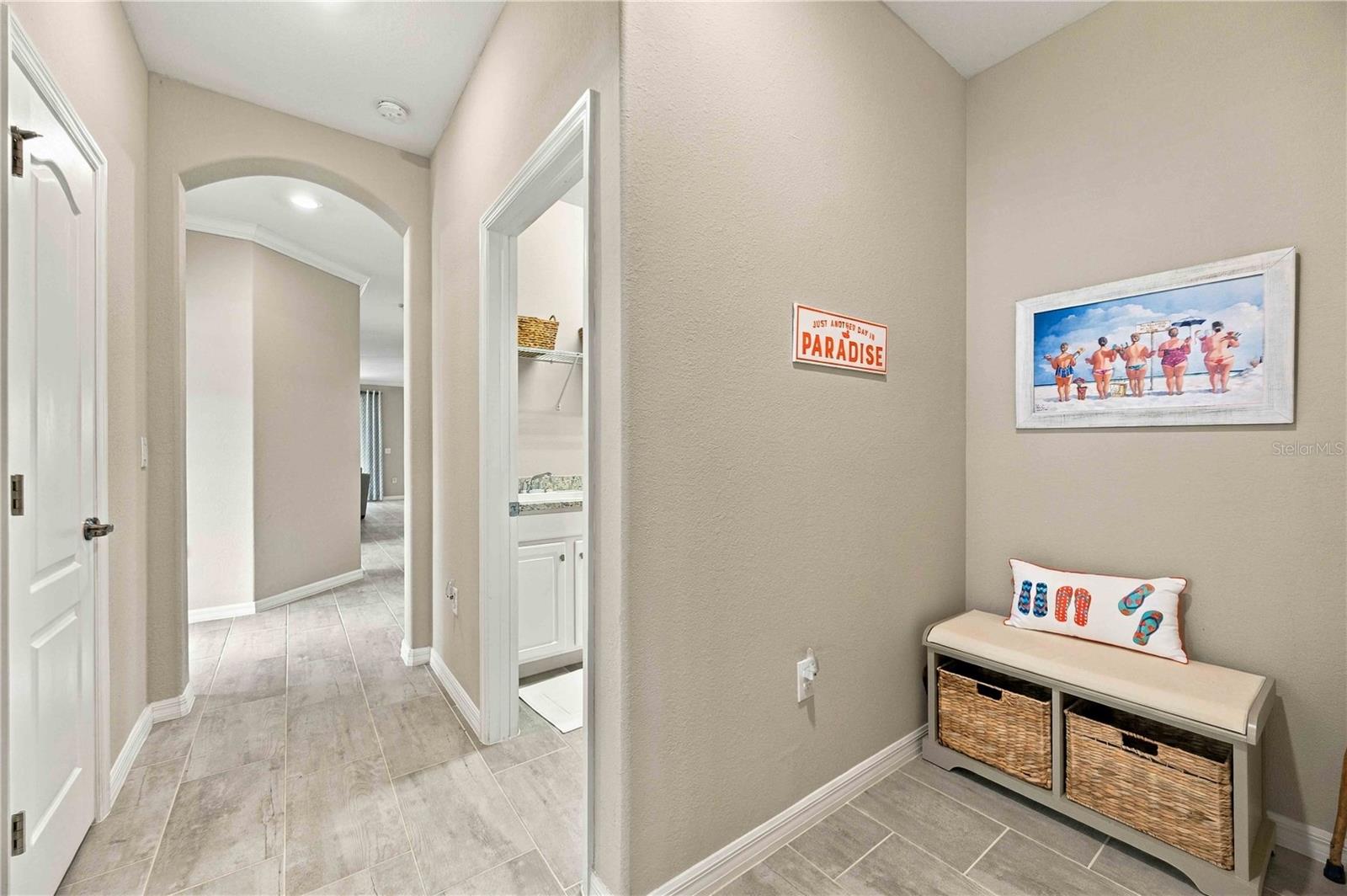 10157 Fiddlewood Dr Property Photo 40