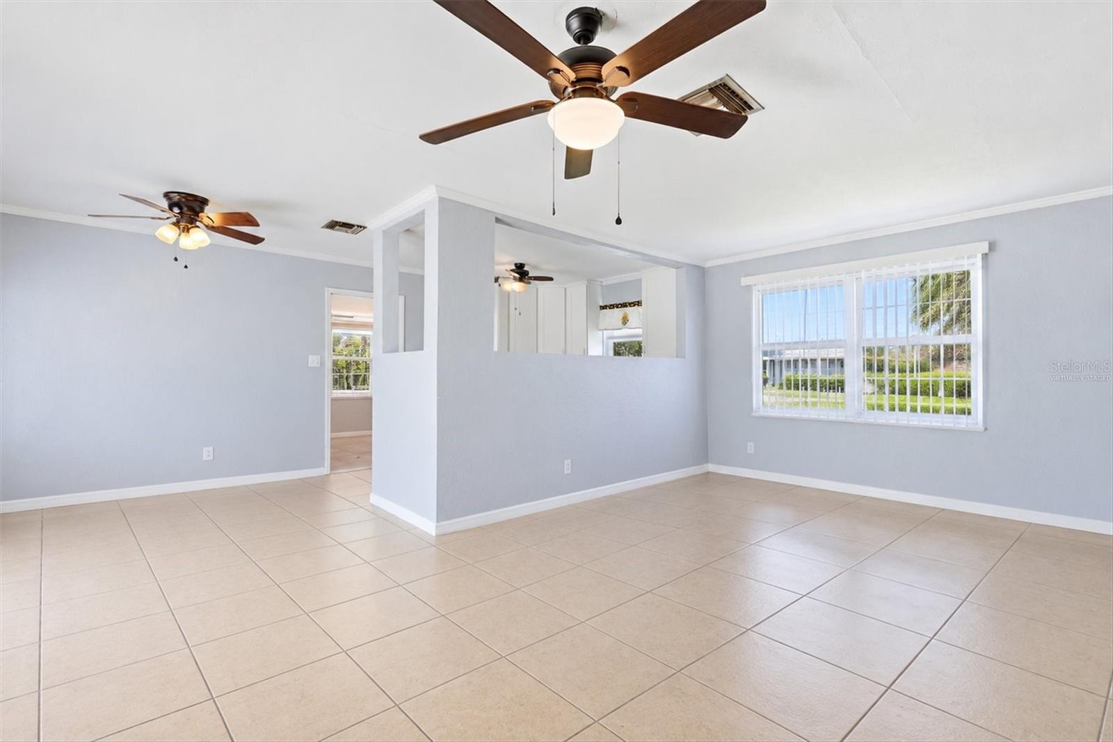 2424 Warne St Property Photo 6