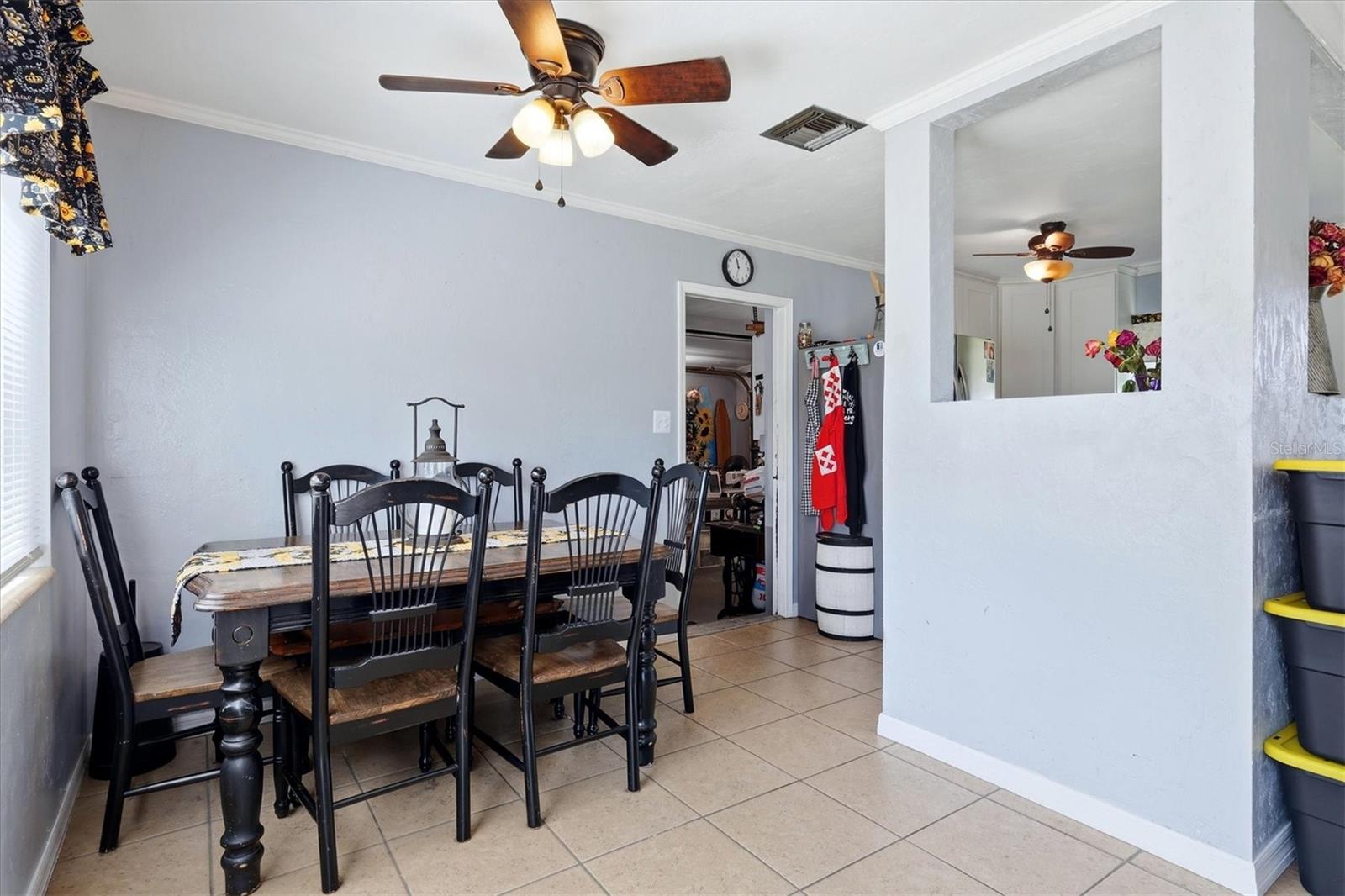 2424 Warne St Property Photo 15