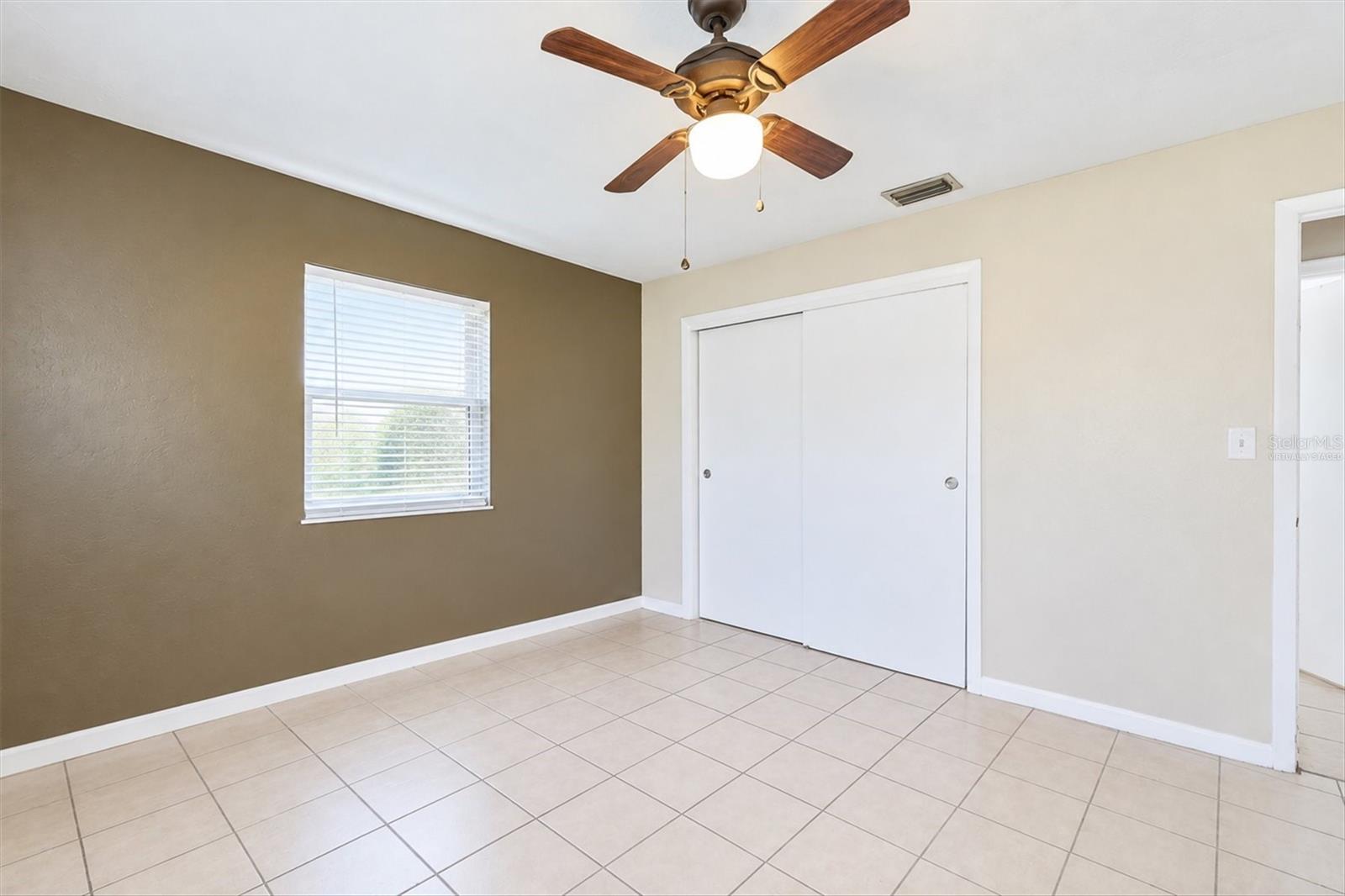2424 Warne St Property Photo 18