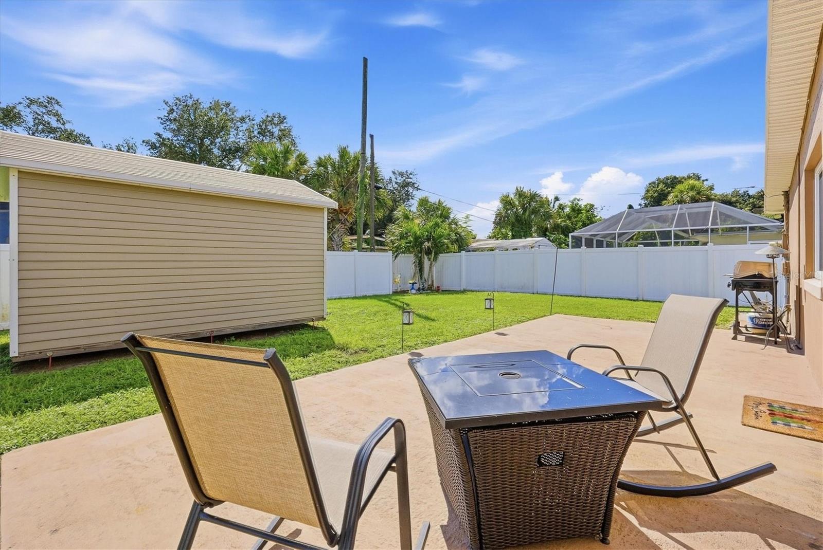 2424 Warne St Property Photo 30