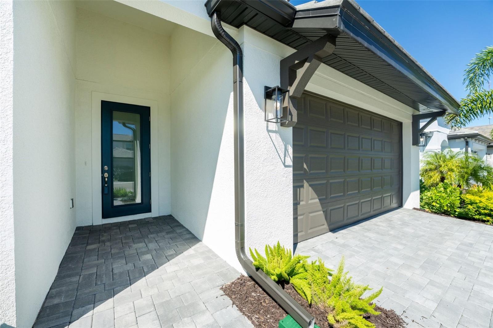 237 Vistera Blvd Property Photo 5
