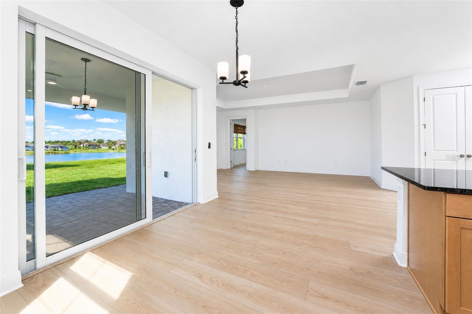 237 Vistera Blvd Property Photo 24