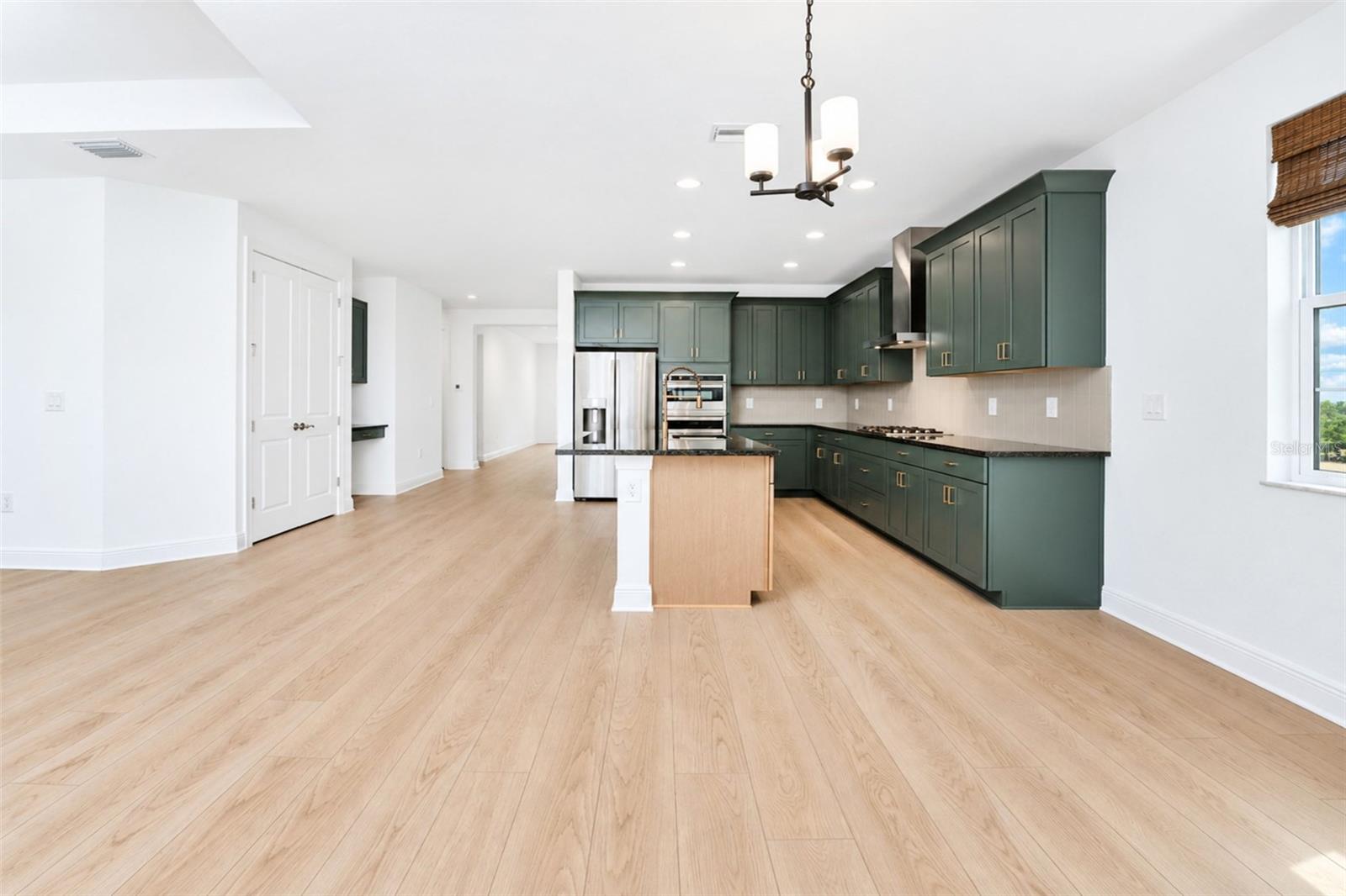237 Vistera Blvd Property Photo 25