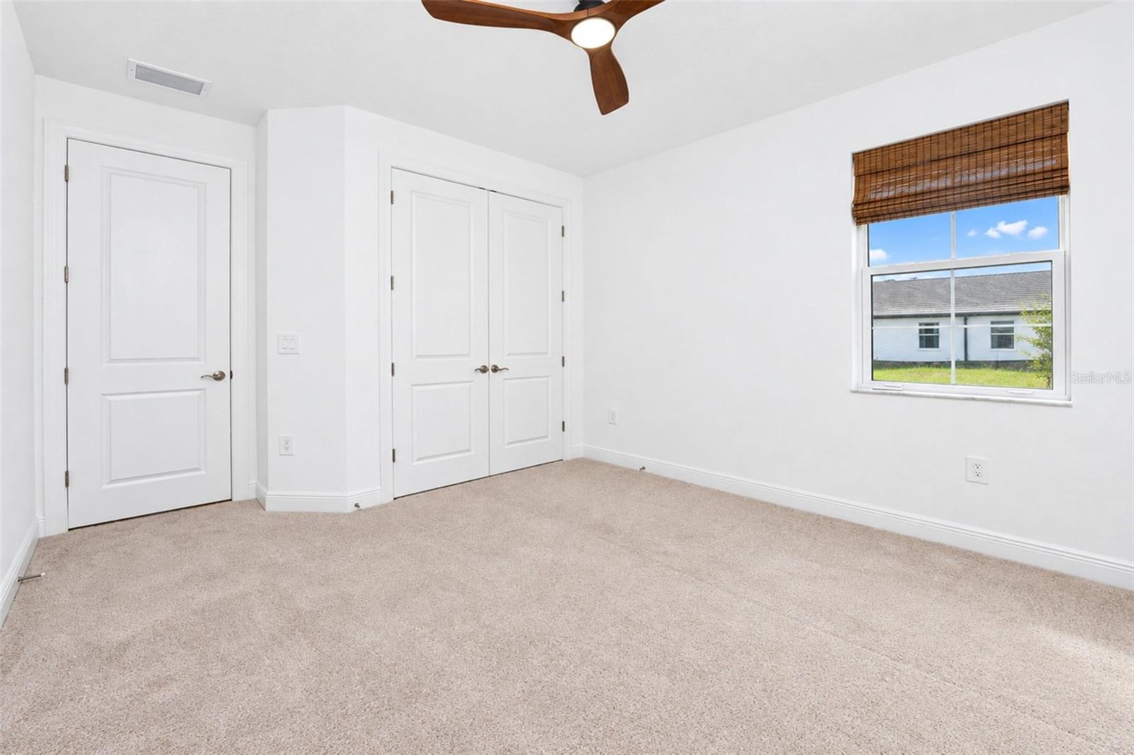 237 Vistera Blvd Property Photo 42