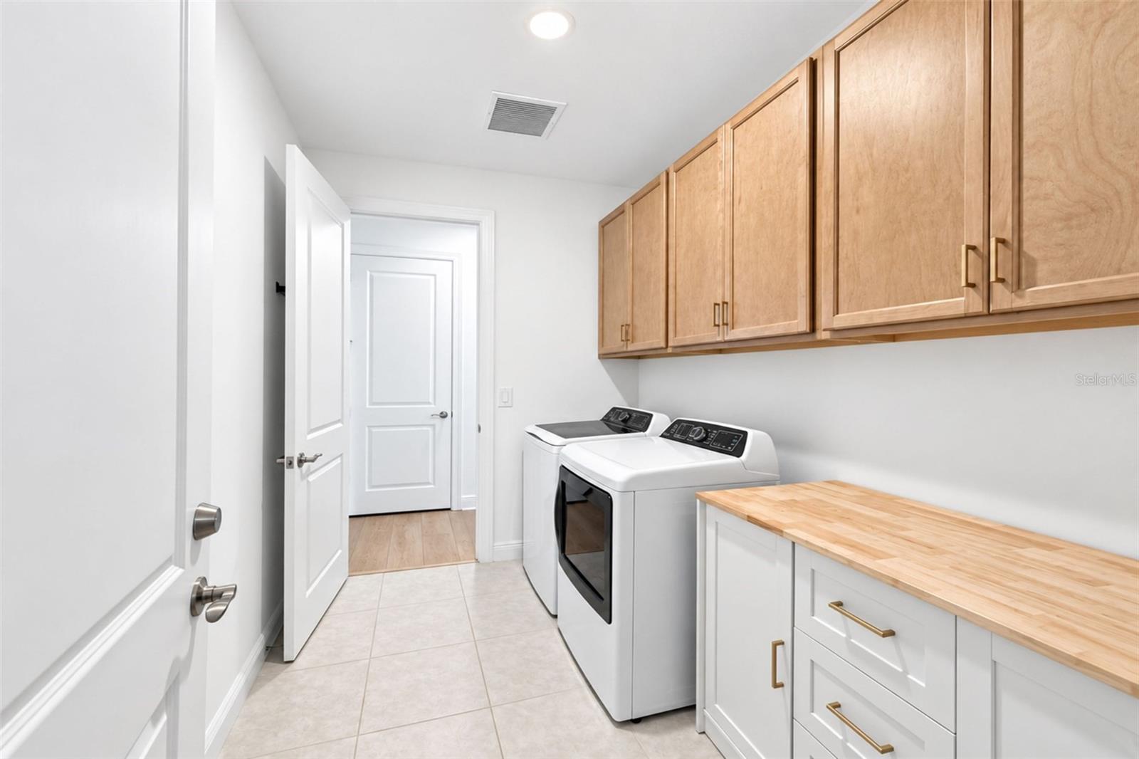 237 Vistera Blvd Property Photo 49