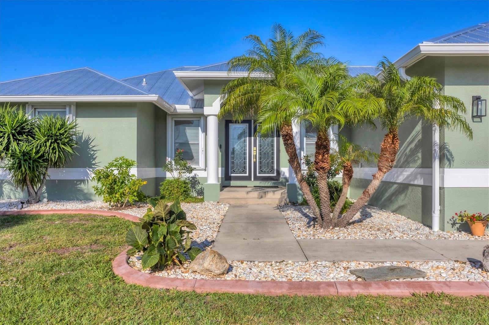 10039 Sunday Dr Property Photo 2