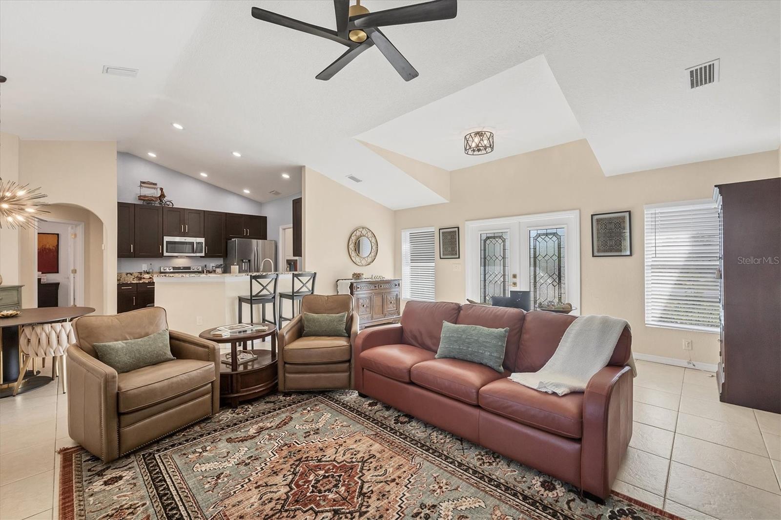 10039 Sunday Dr Property Photo 7